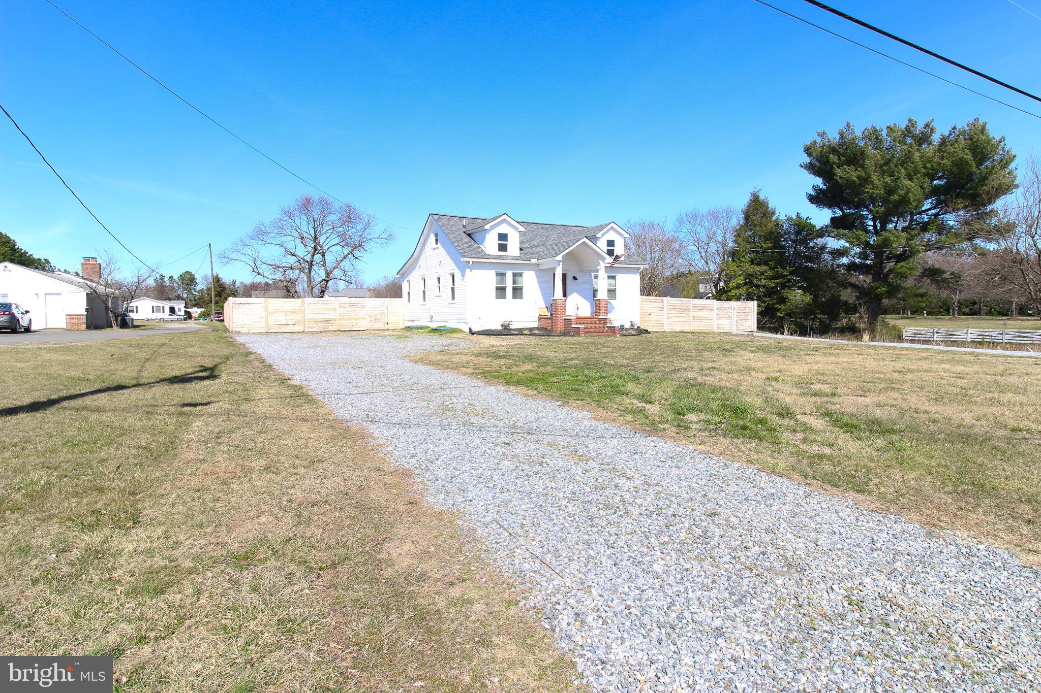 LITTLE WHIM - Residential