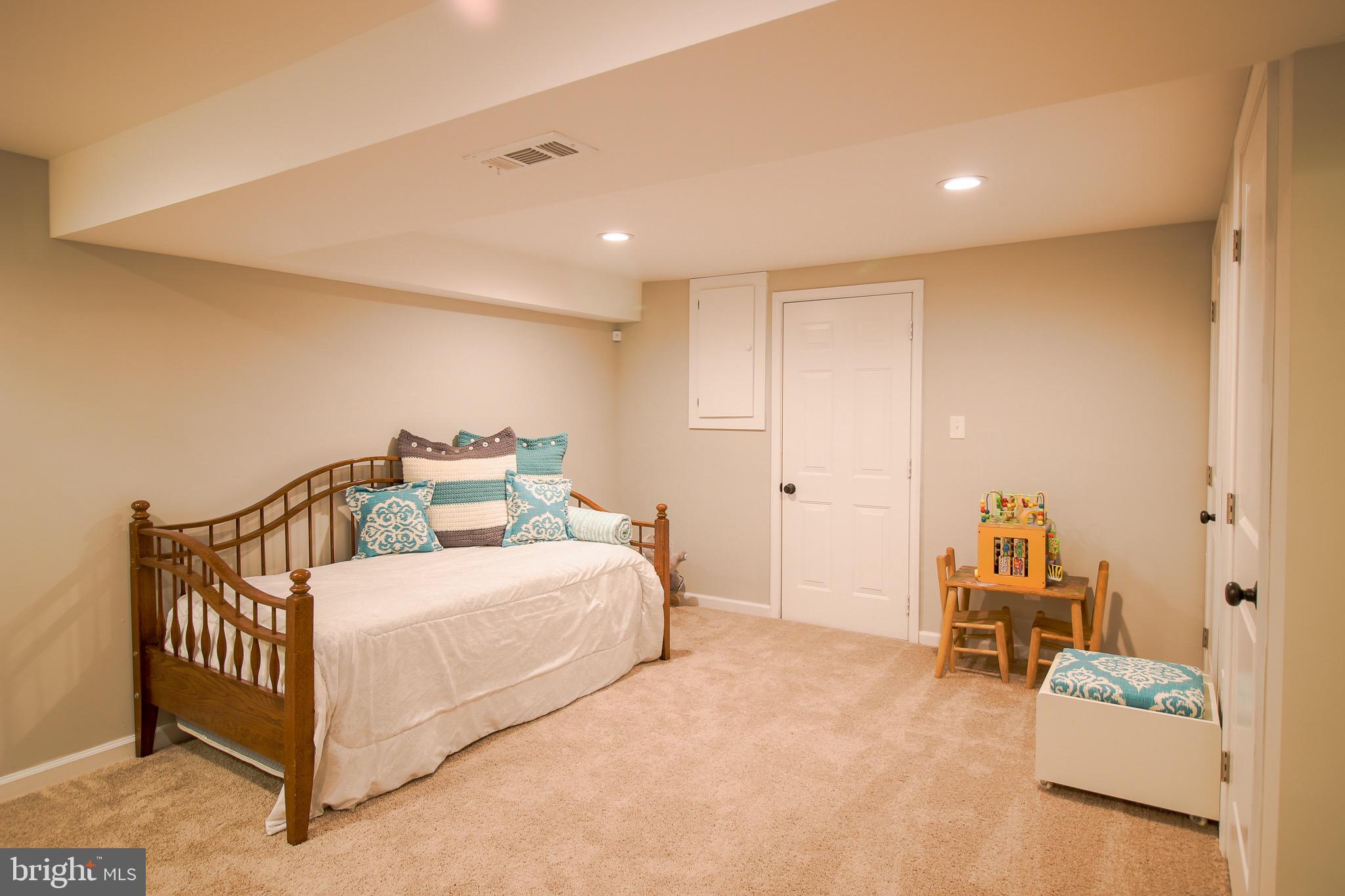 LITTLE WHIM - Residential