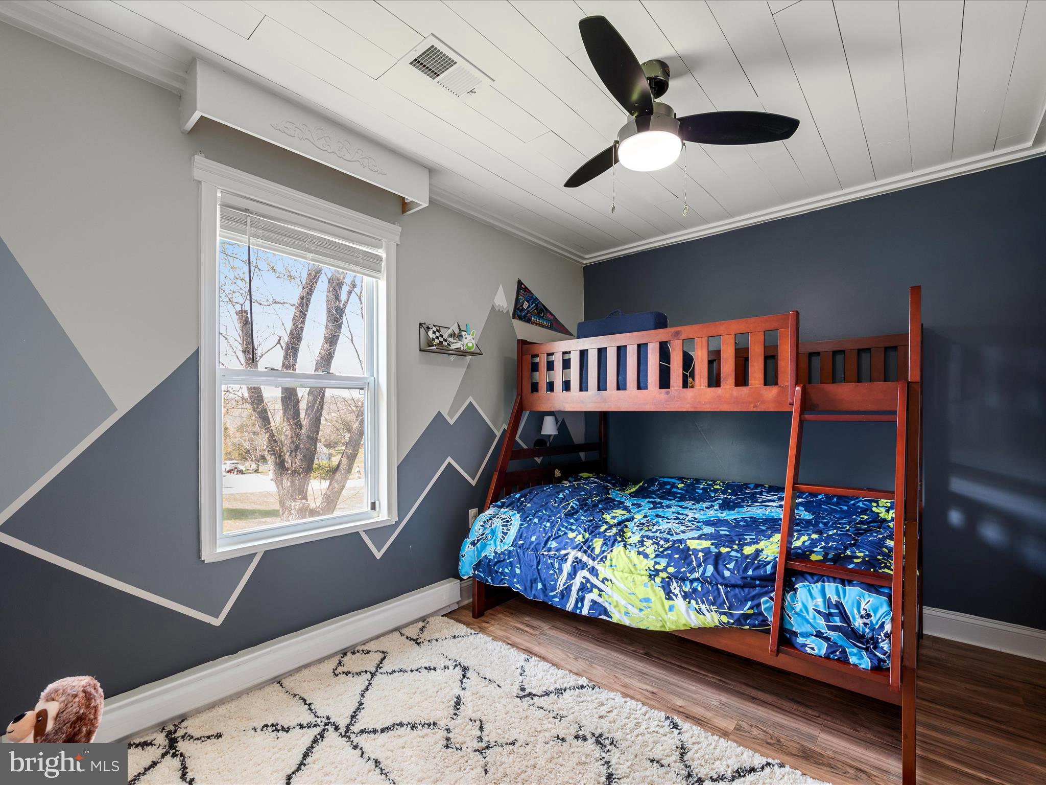 HIDDEN RIVER - Residential