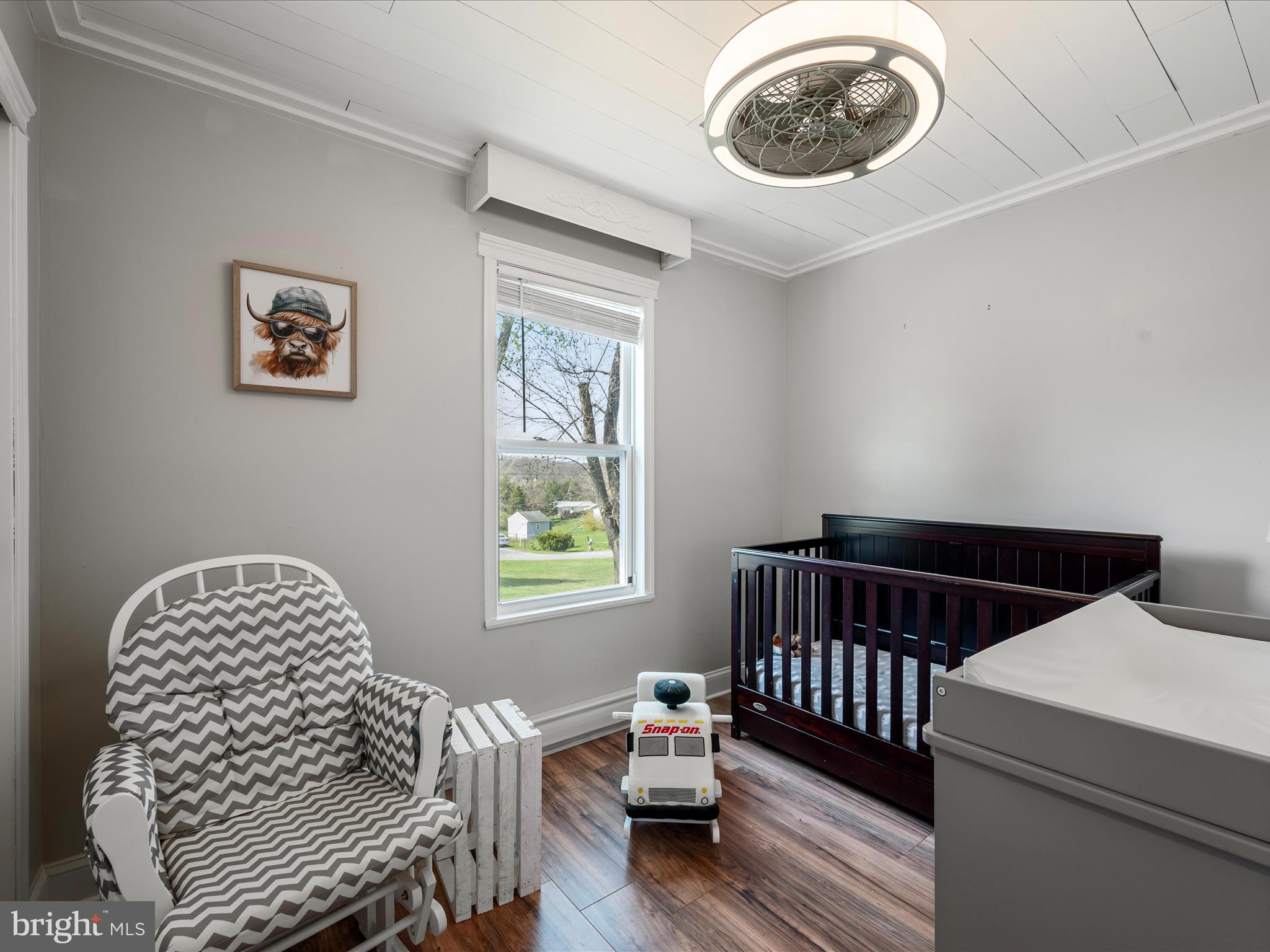 HIDDEN RIVER - Residential