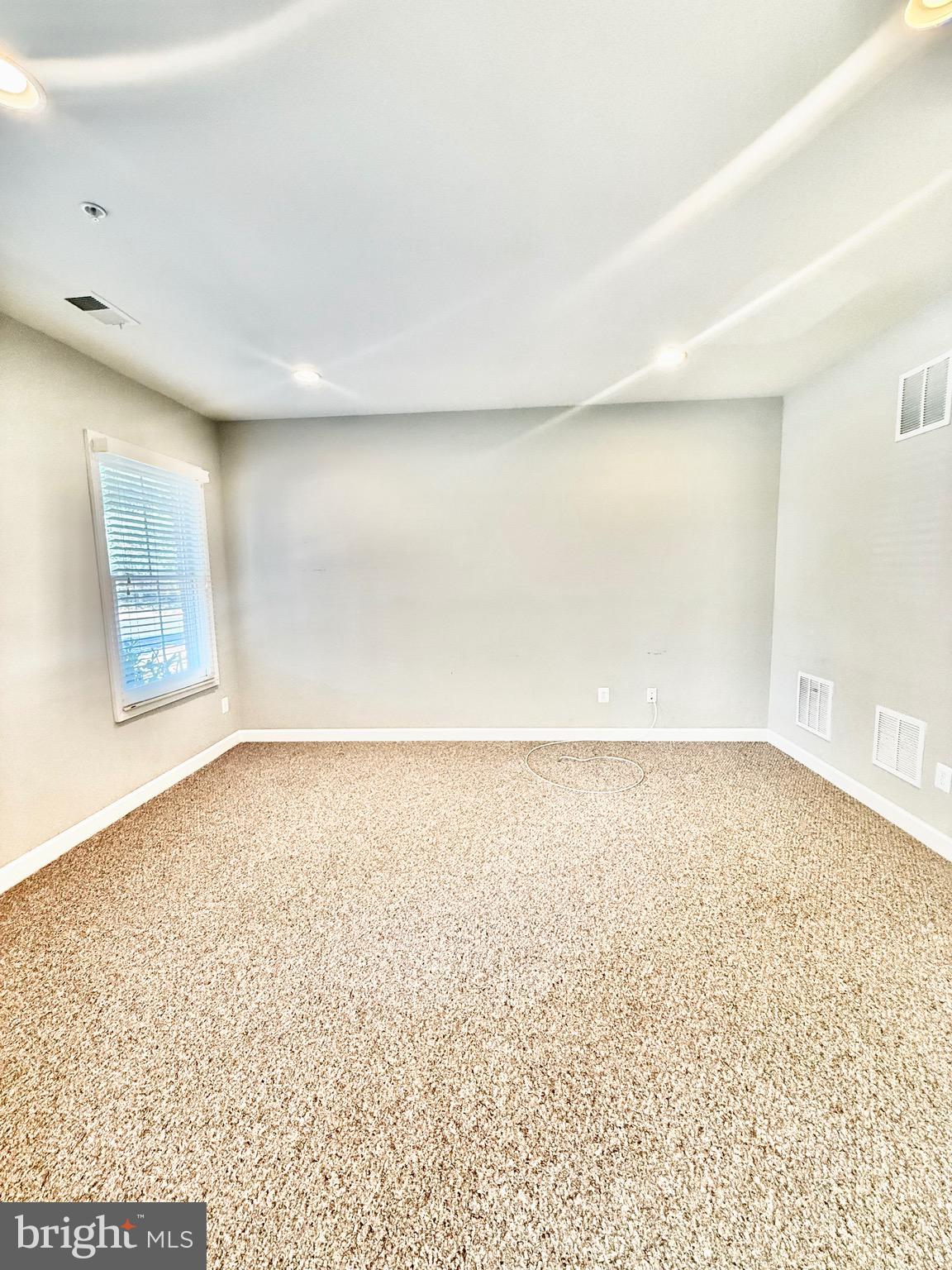 CAMERON STATION - Residential Lease