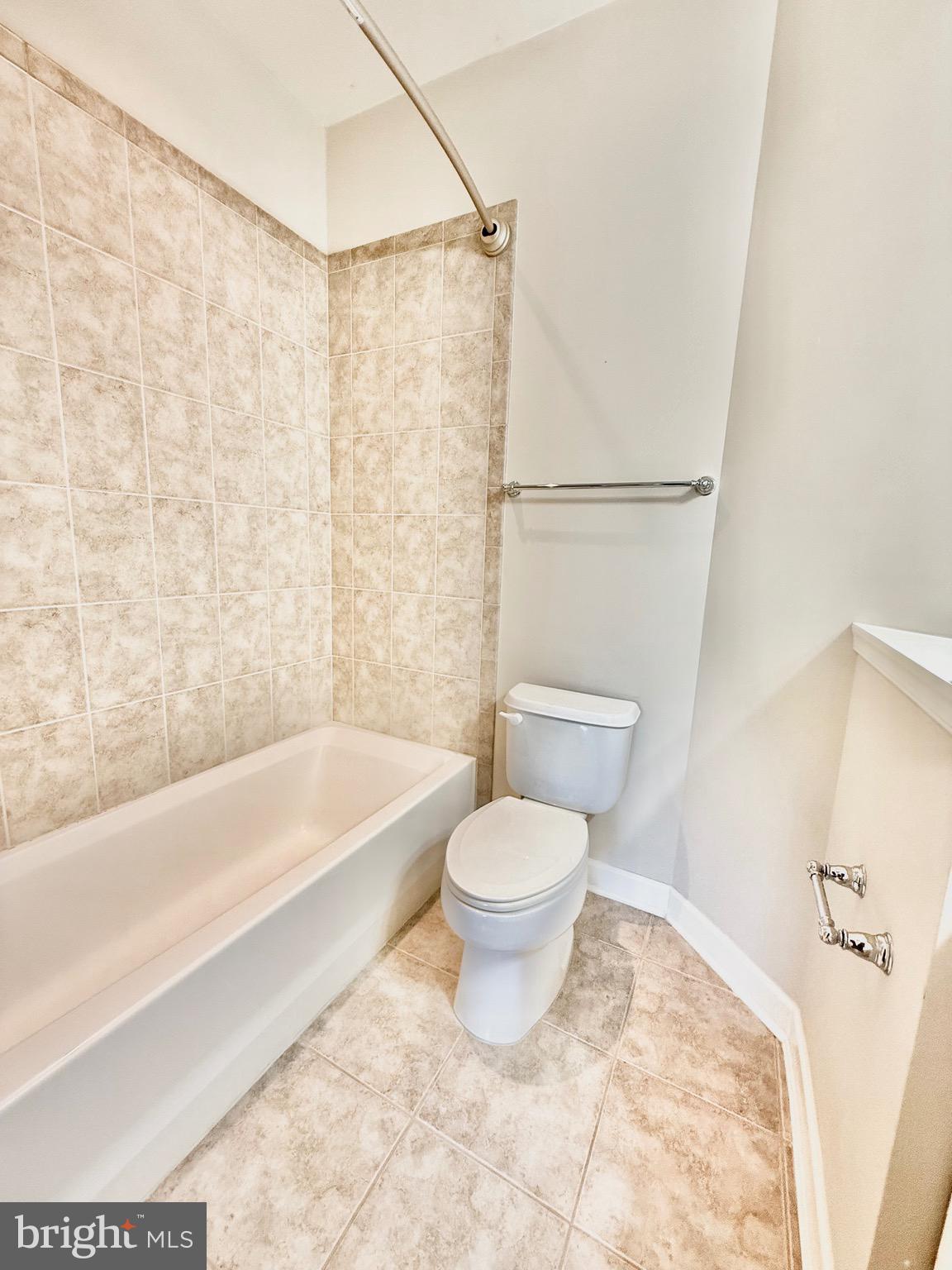 CAMERON STATION - Residential Lease