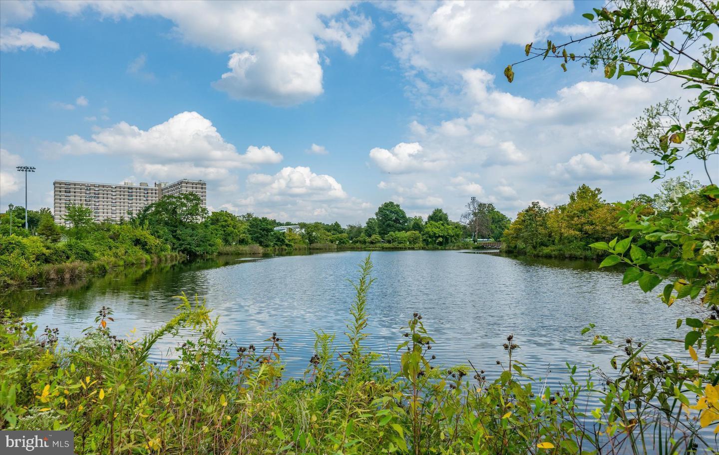 CAMERON STATION - Residential Lease