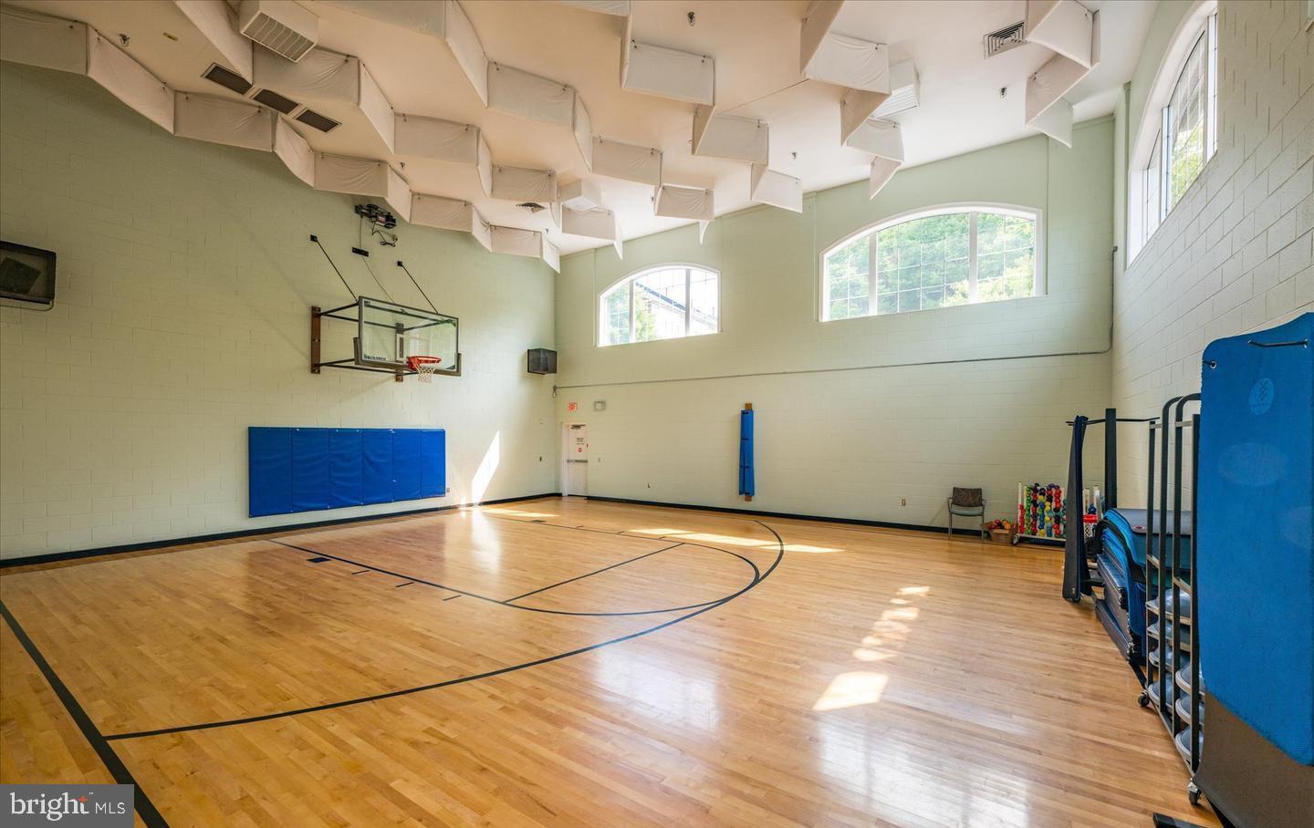 CAMERON STATION - Residential Lease