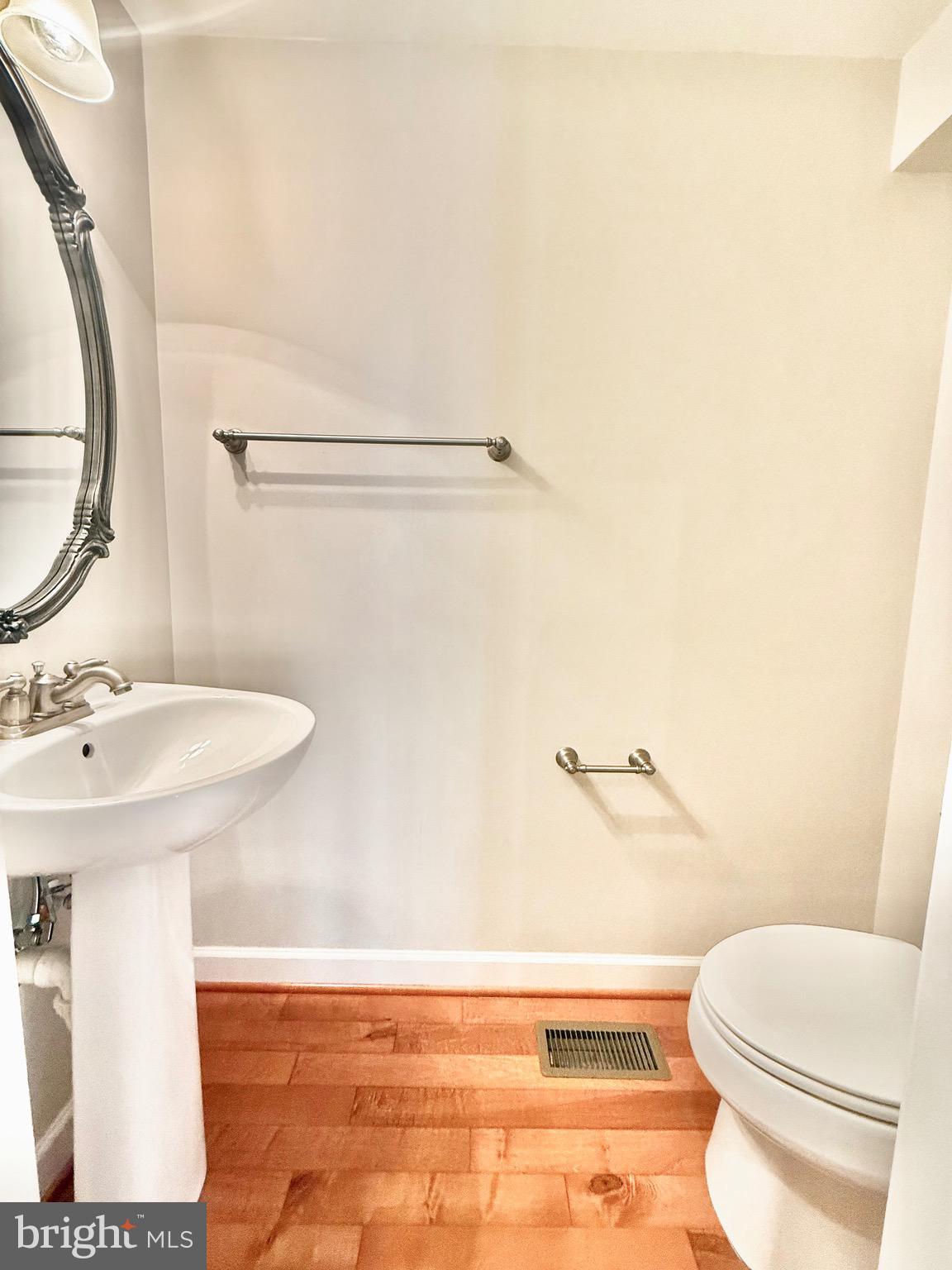 CAMERON STATION - Residential Lease