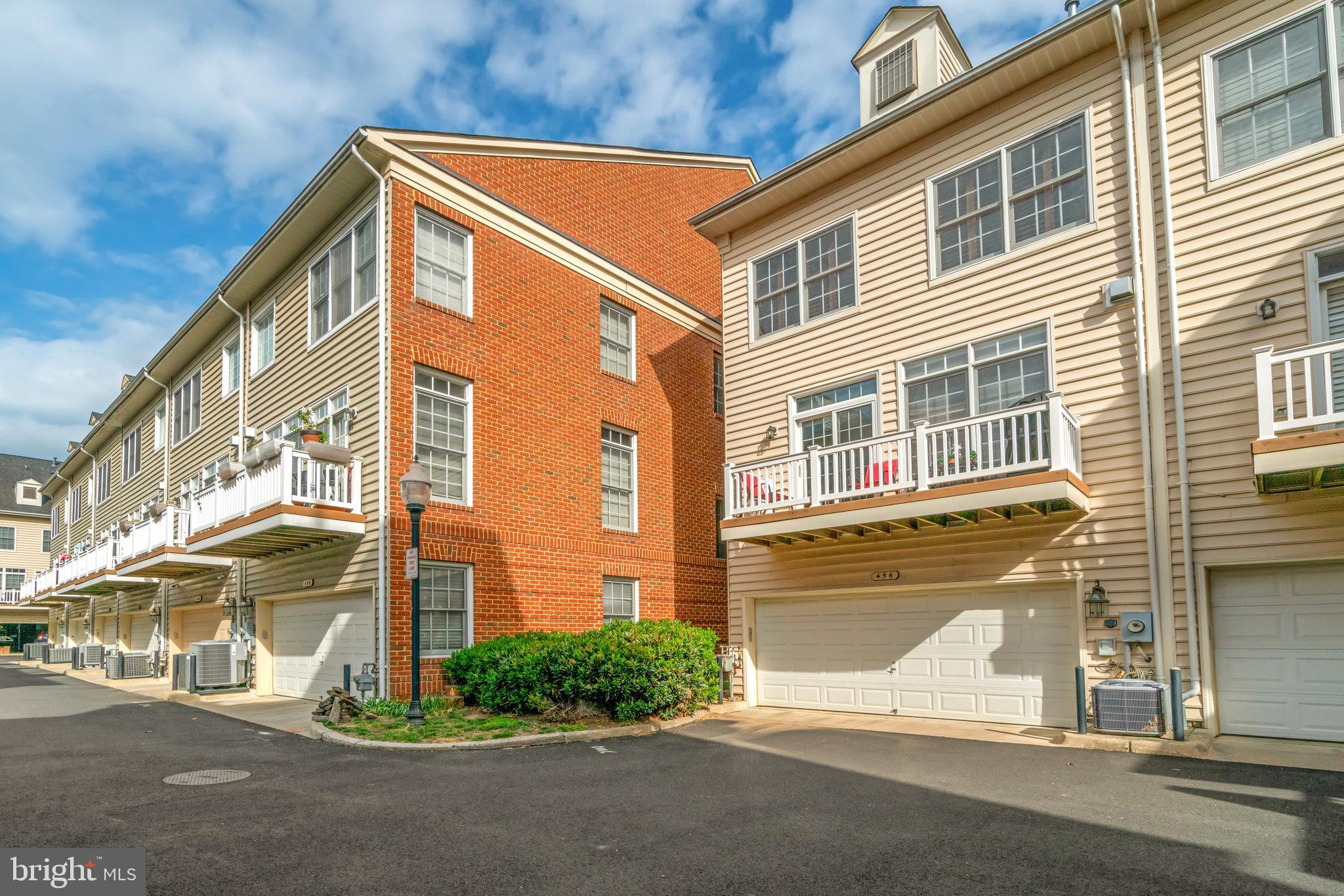 CAMERON STATION - Residential Lease