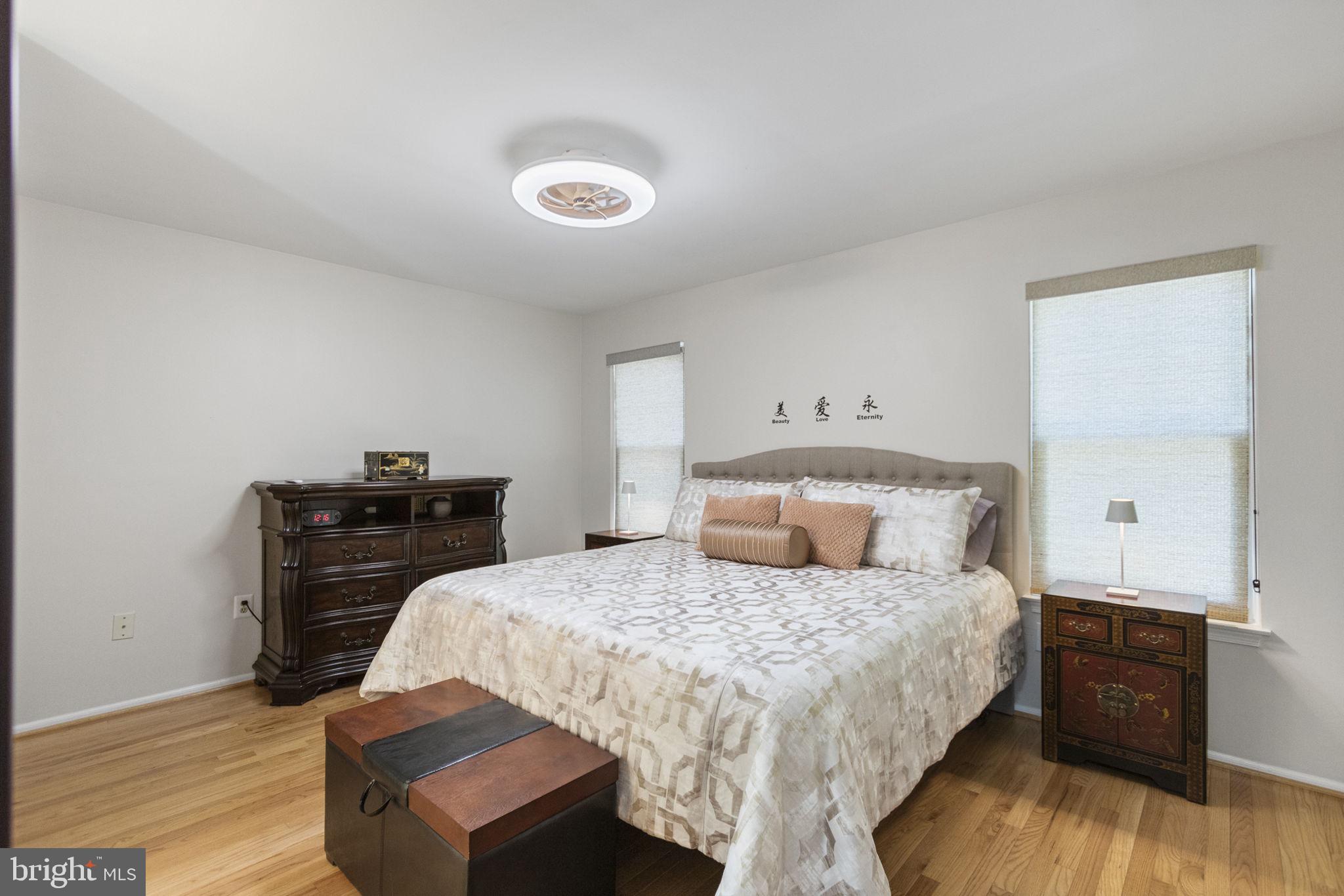 LAKE RIDGE - Residential