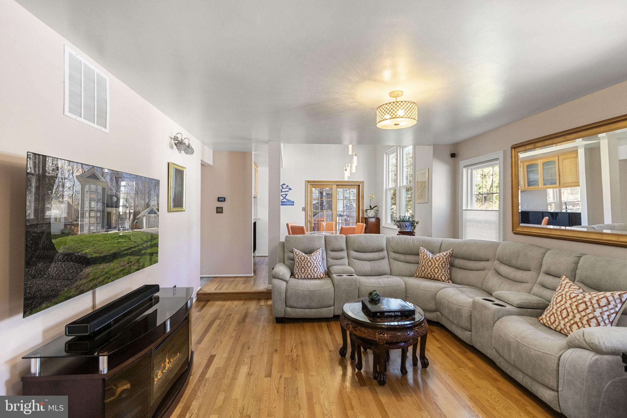 LAKE RIDGE - Residential