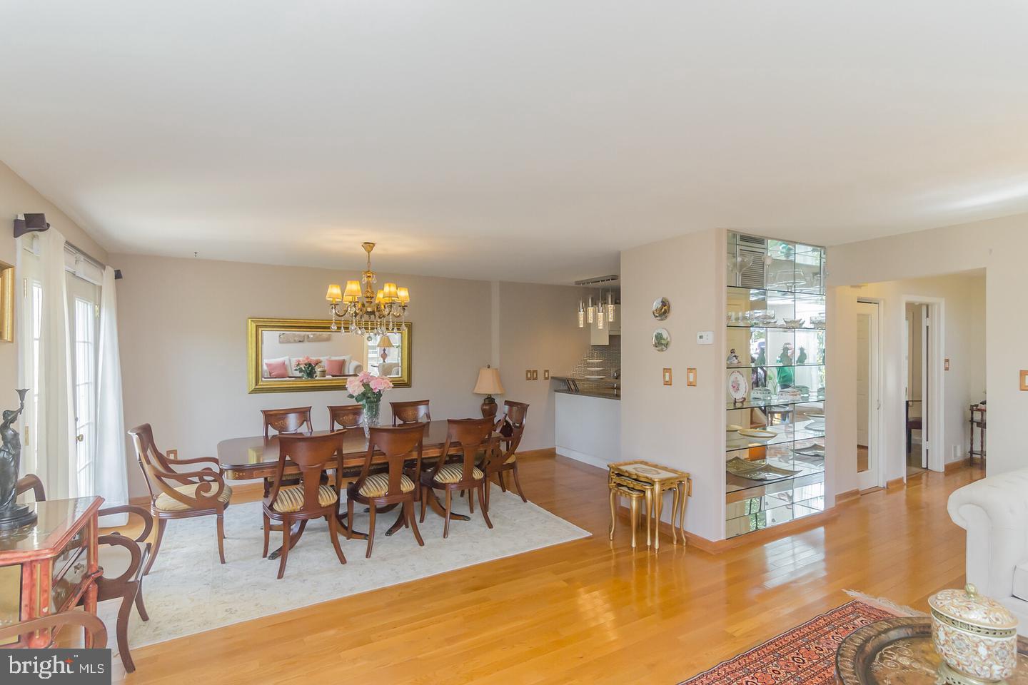 WESTLAKE TERRACE - Residential Lease