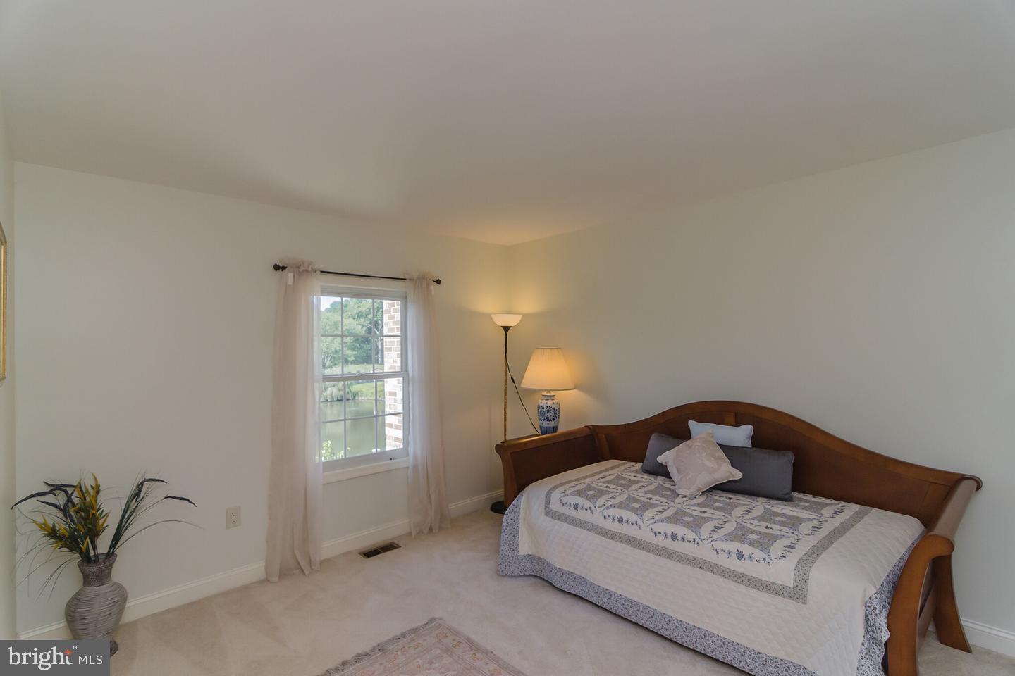 WESTLAKE TERRACE - Residential Lease