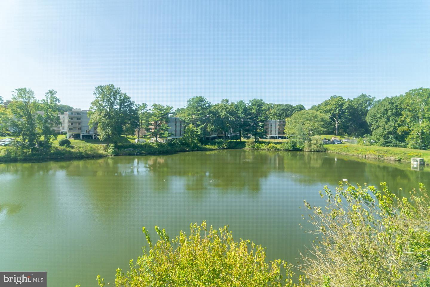 WESTLAKE TERRACE - Residential Lease