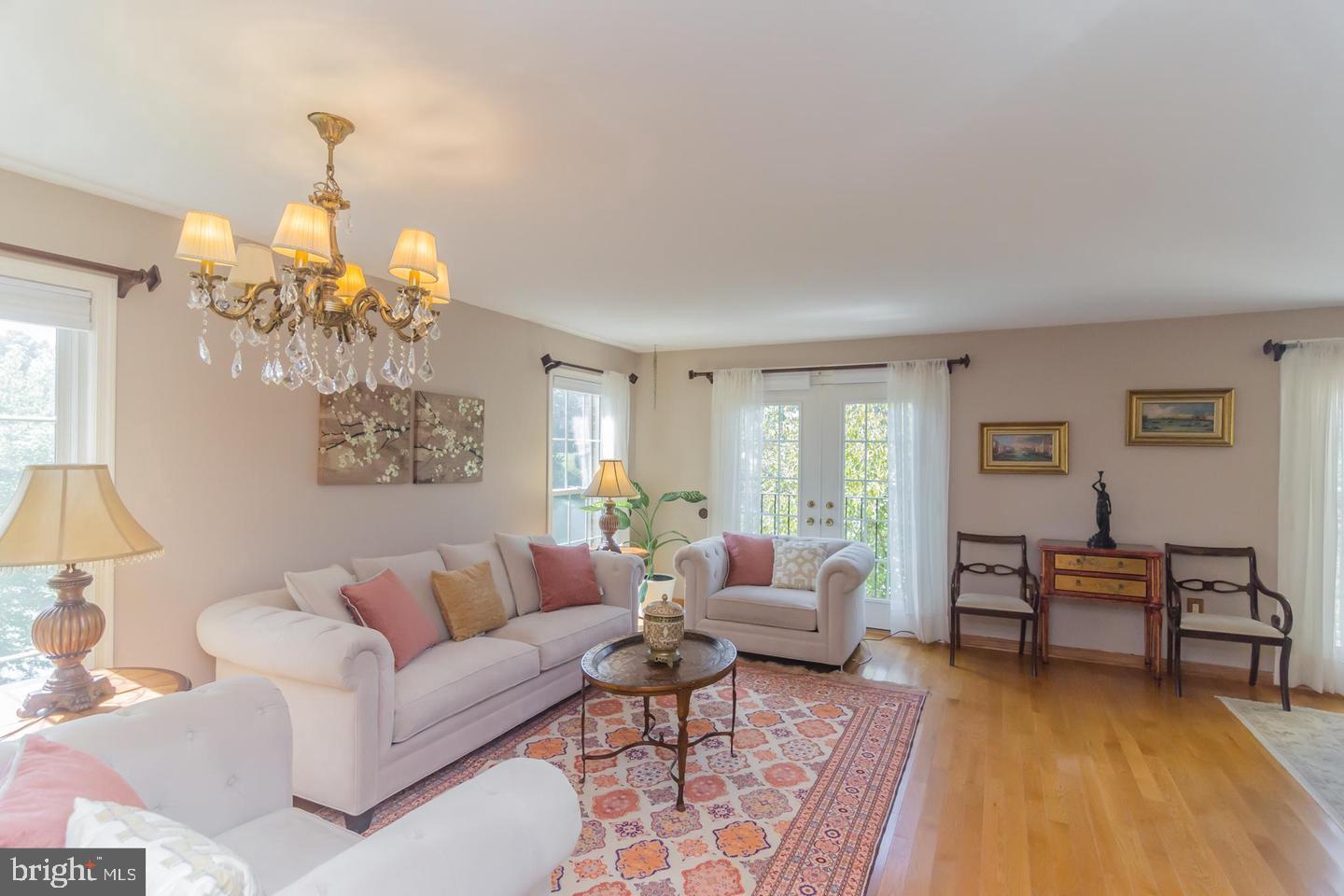 WESTLAKE TERRACE - Residential Lease