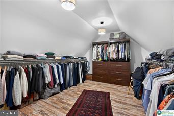 FOXWOOD FARMS - Residential