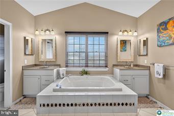 FOXWOOD FARMS - Residential