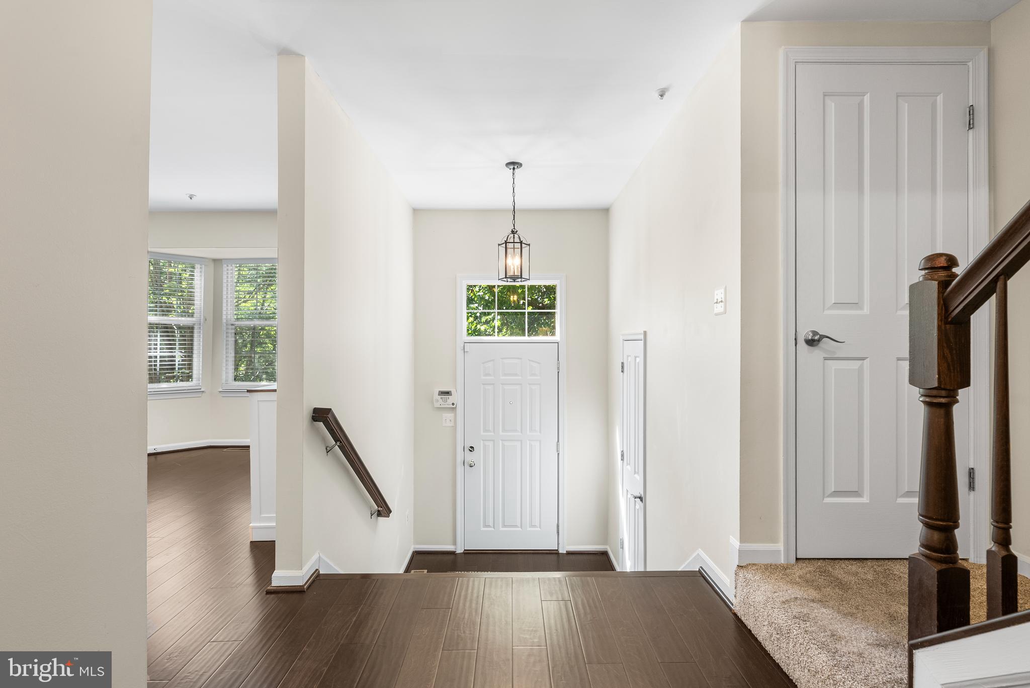 2620 WINDY OAK COURT