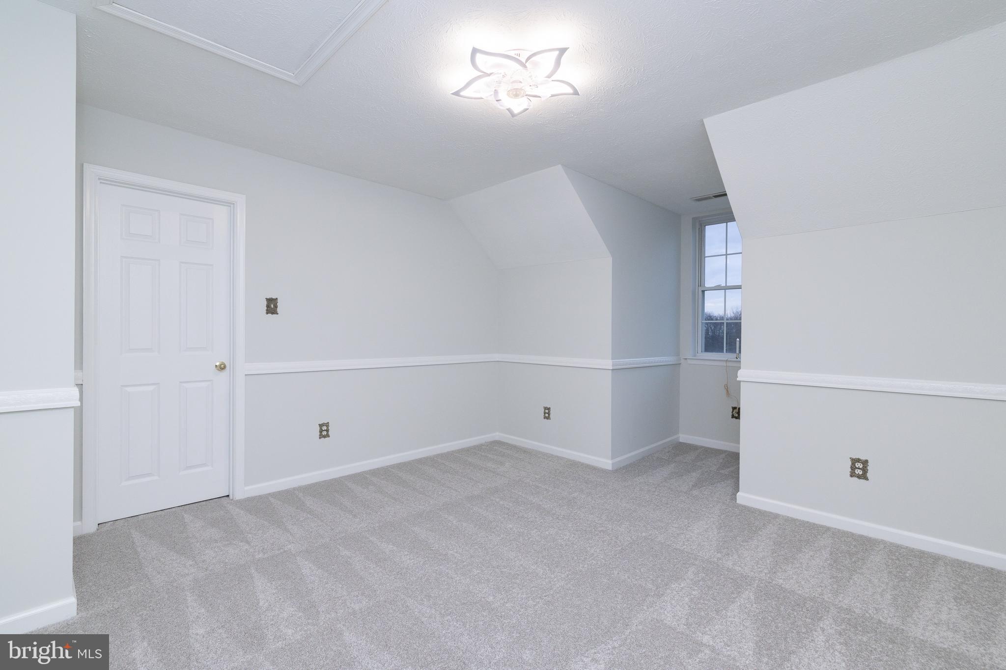 EAGLEFIELD - Residential