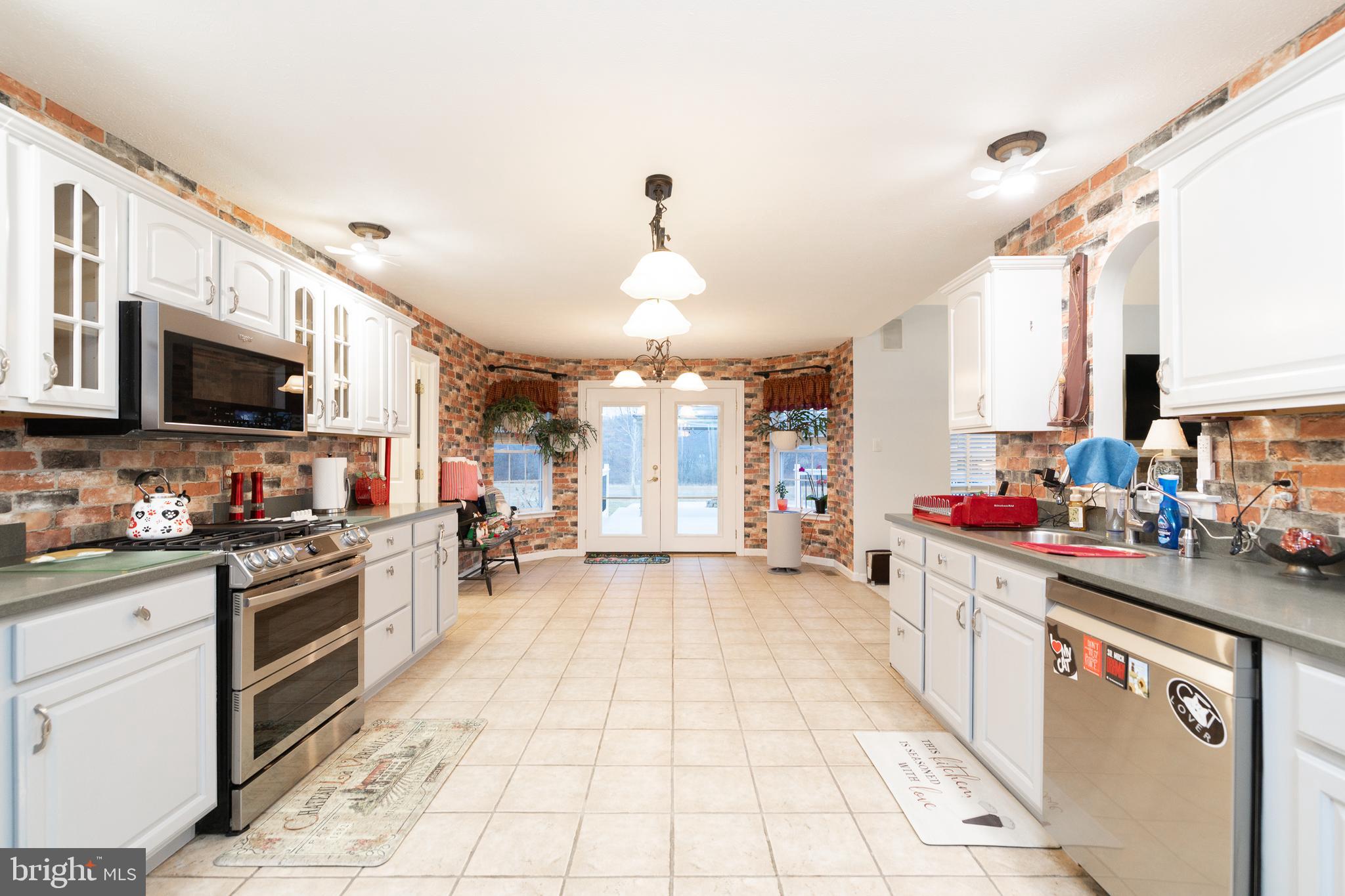 EAGLEFIELD - Residential