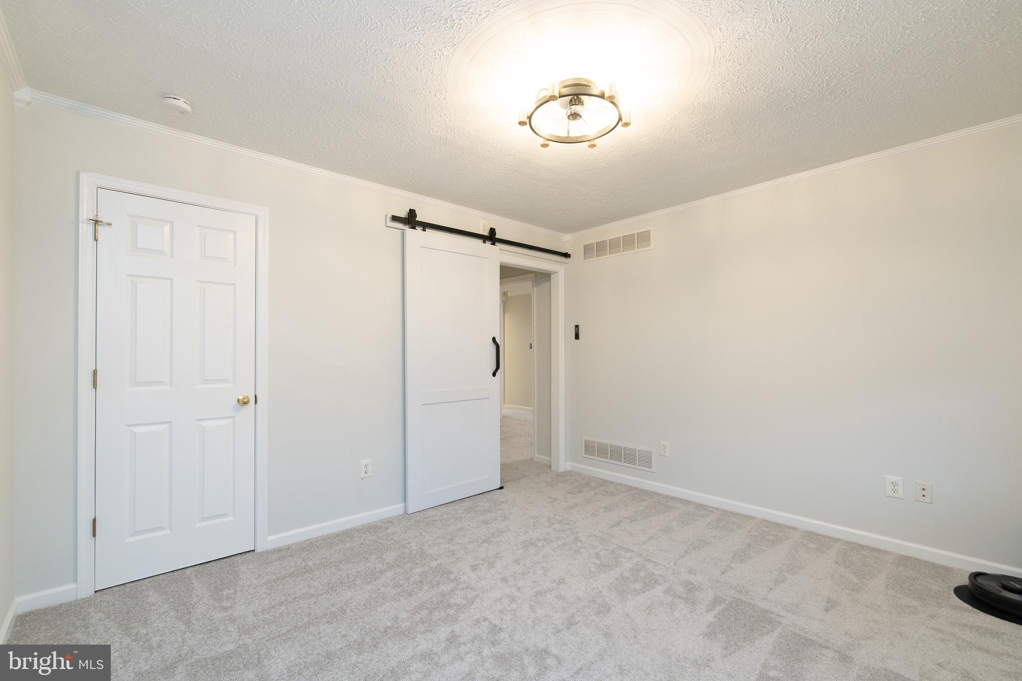 EAGLEFIELD - Residential