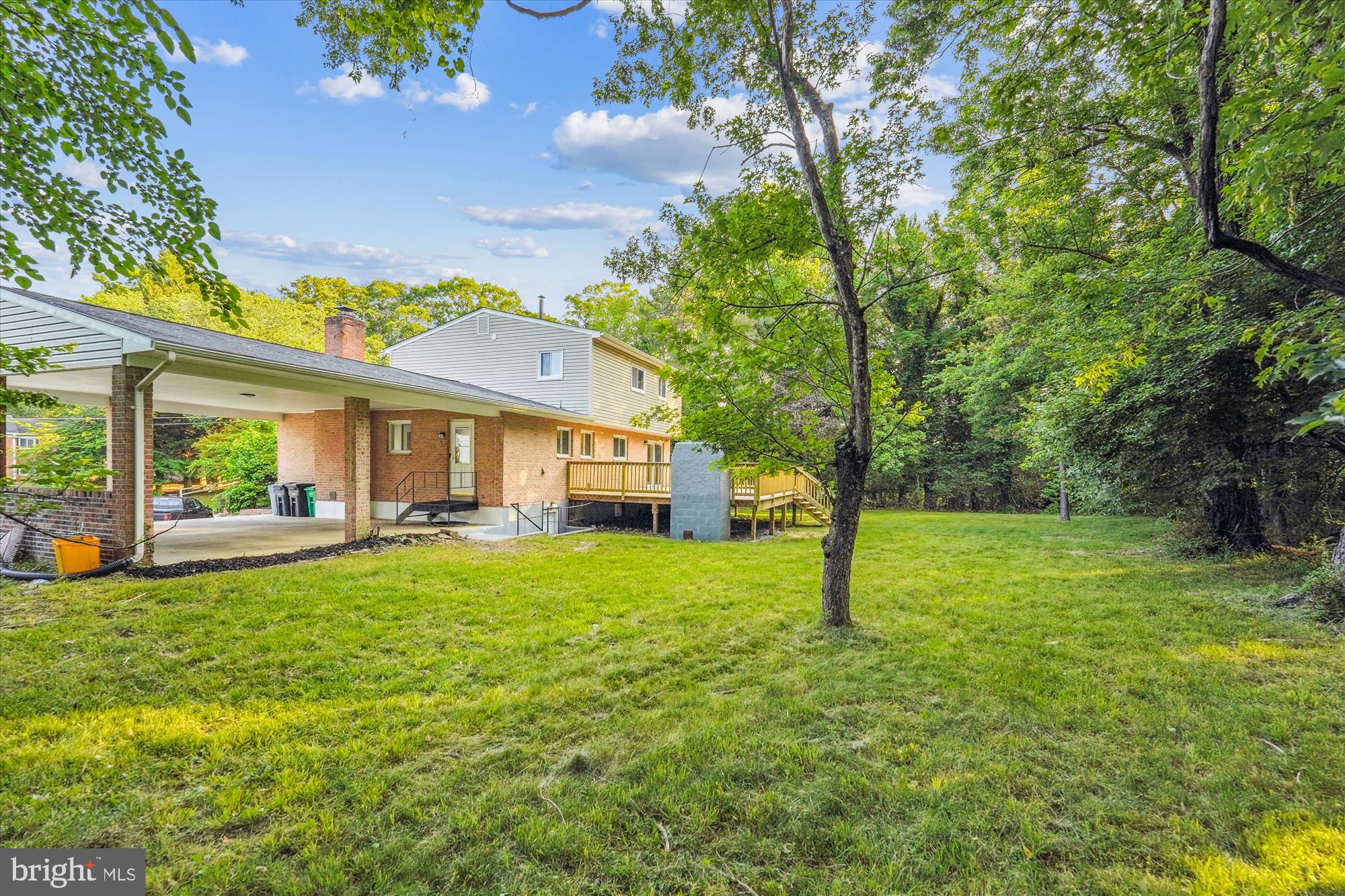 5202 BAYNE PLACE