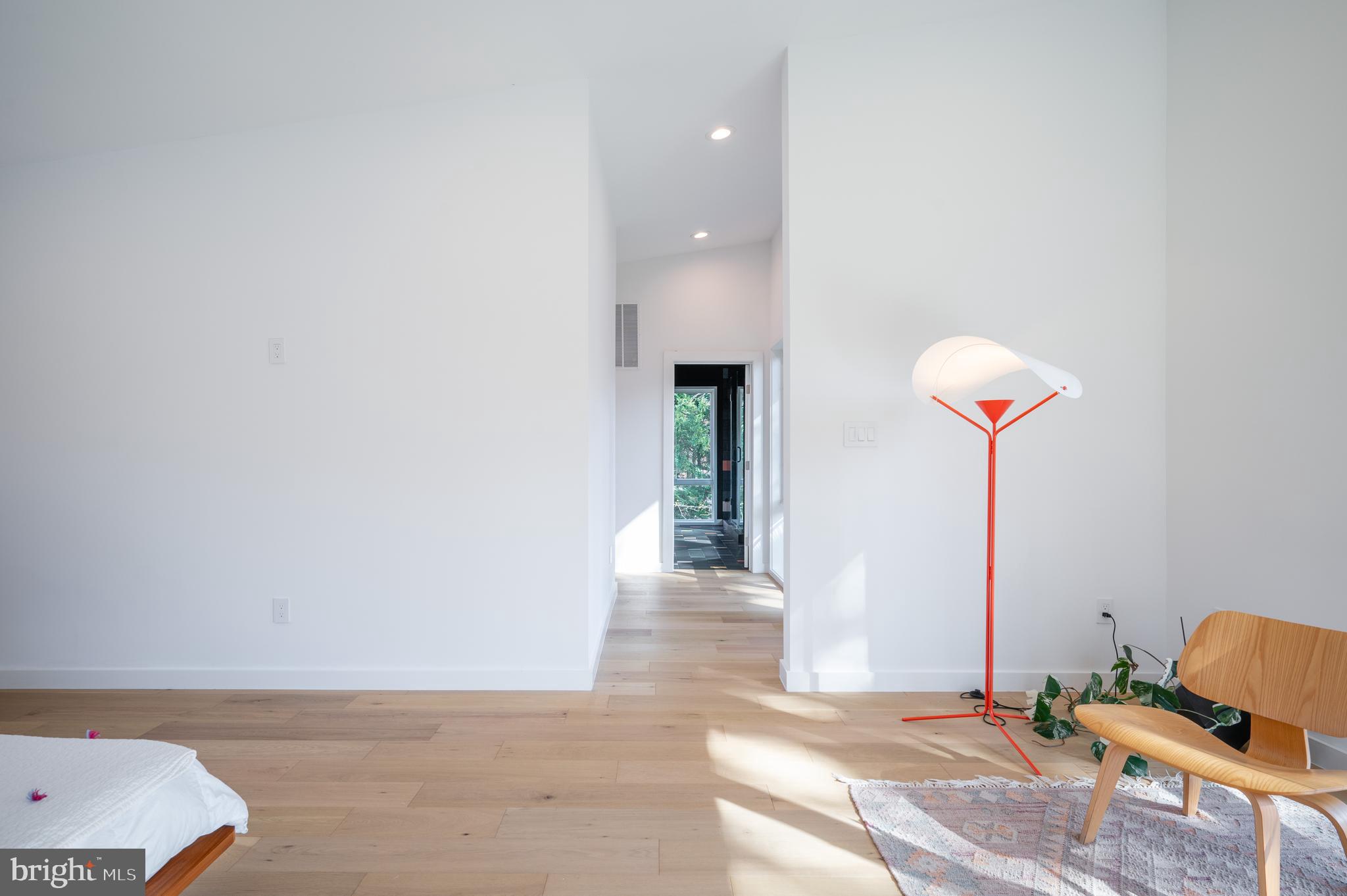 HOLLIN HILLS - Residential