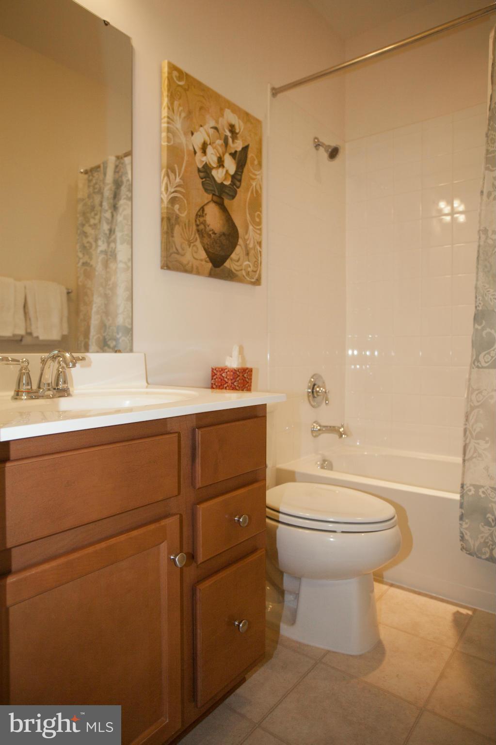 SOMERSET CONDO - Residential