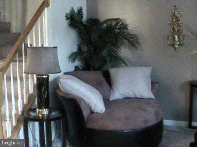 STANFORD SUB - Residential