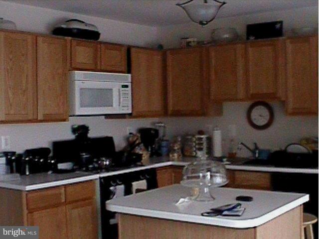 STANFORD SUB - Residential