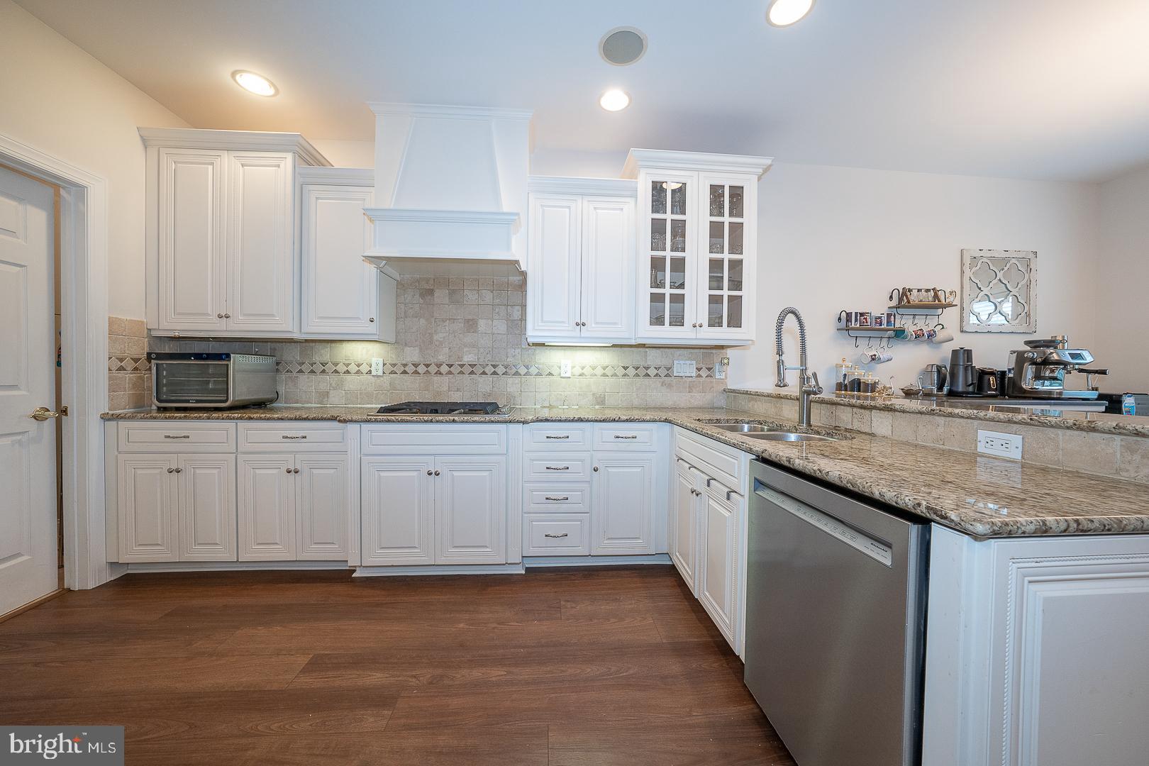 CHARLESTOWN MEADOWS - Residential