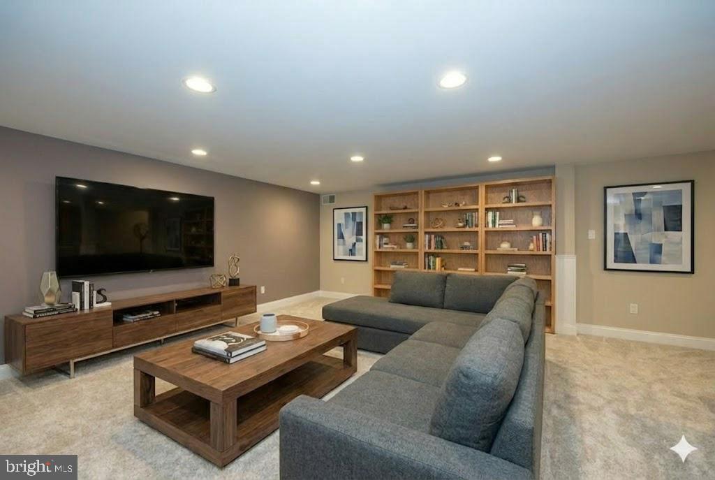 CHARLESTOWN MEADOWS - Residential