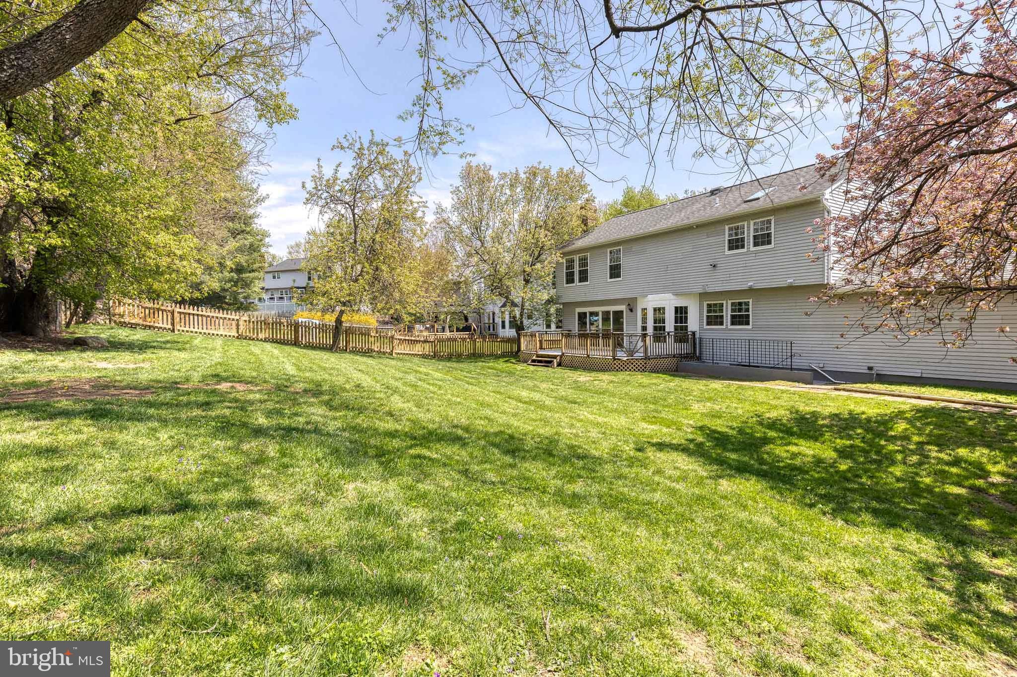 LONG MEADOW - Residential