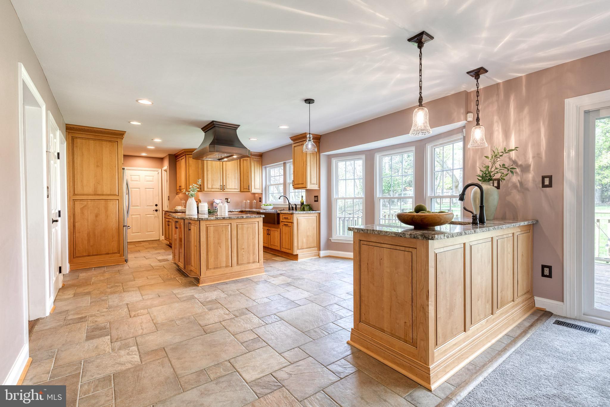 LONG MEADOW - Residential