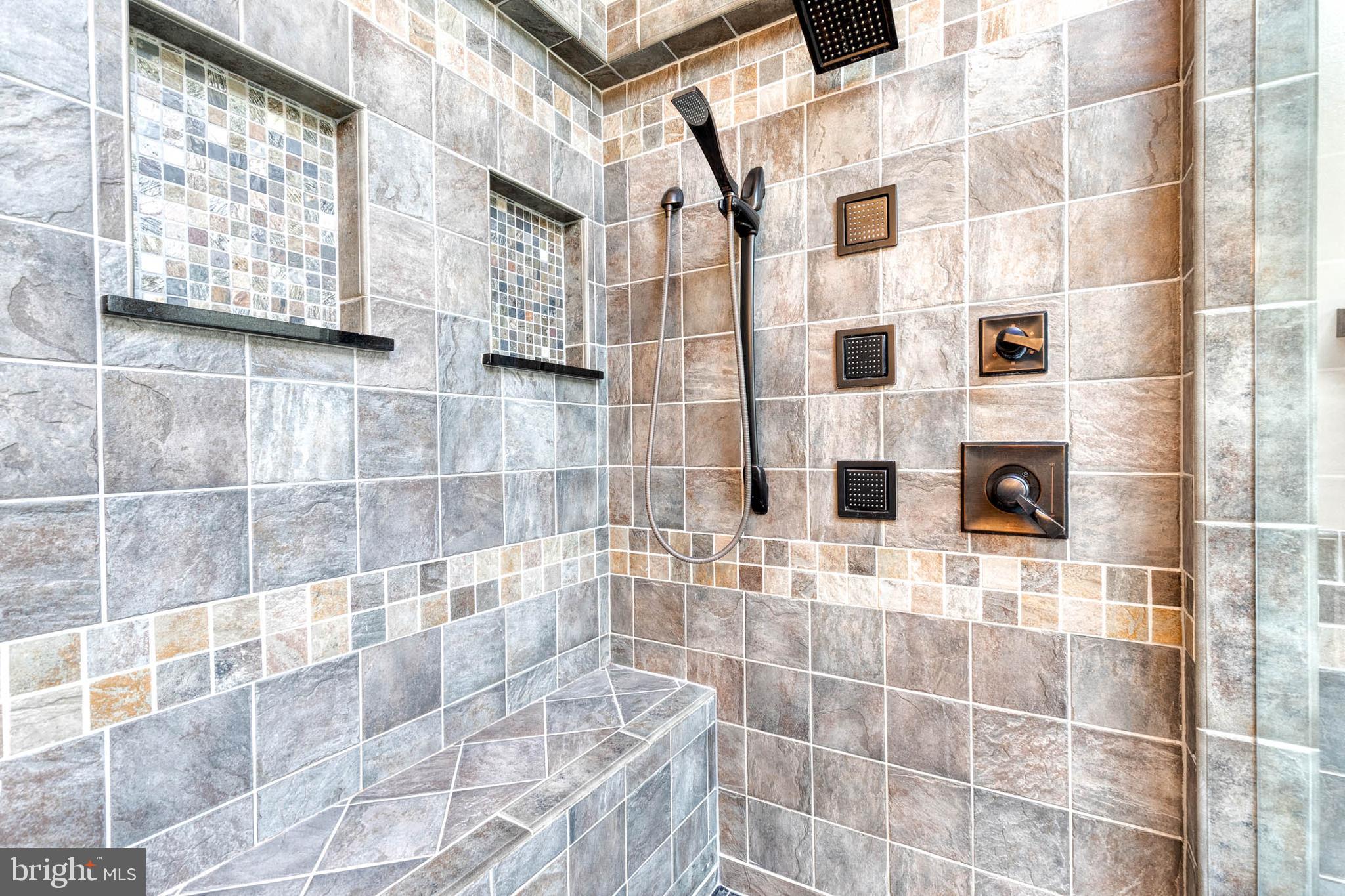 LONG MEADOW - Residential