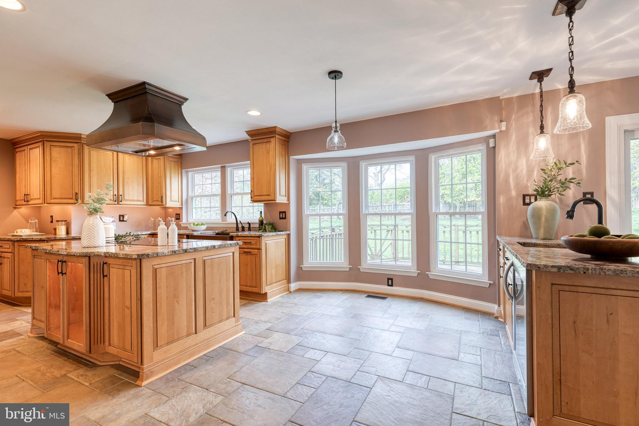 LONG MEADOW - Residential