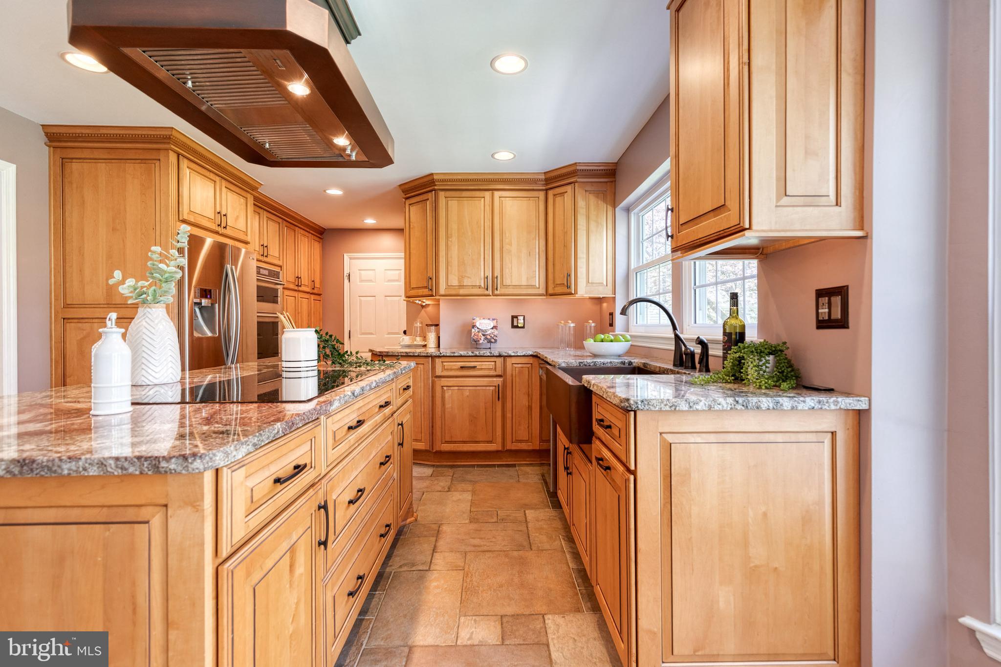 LONG MEADOW - Residential