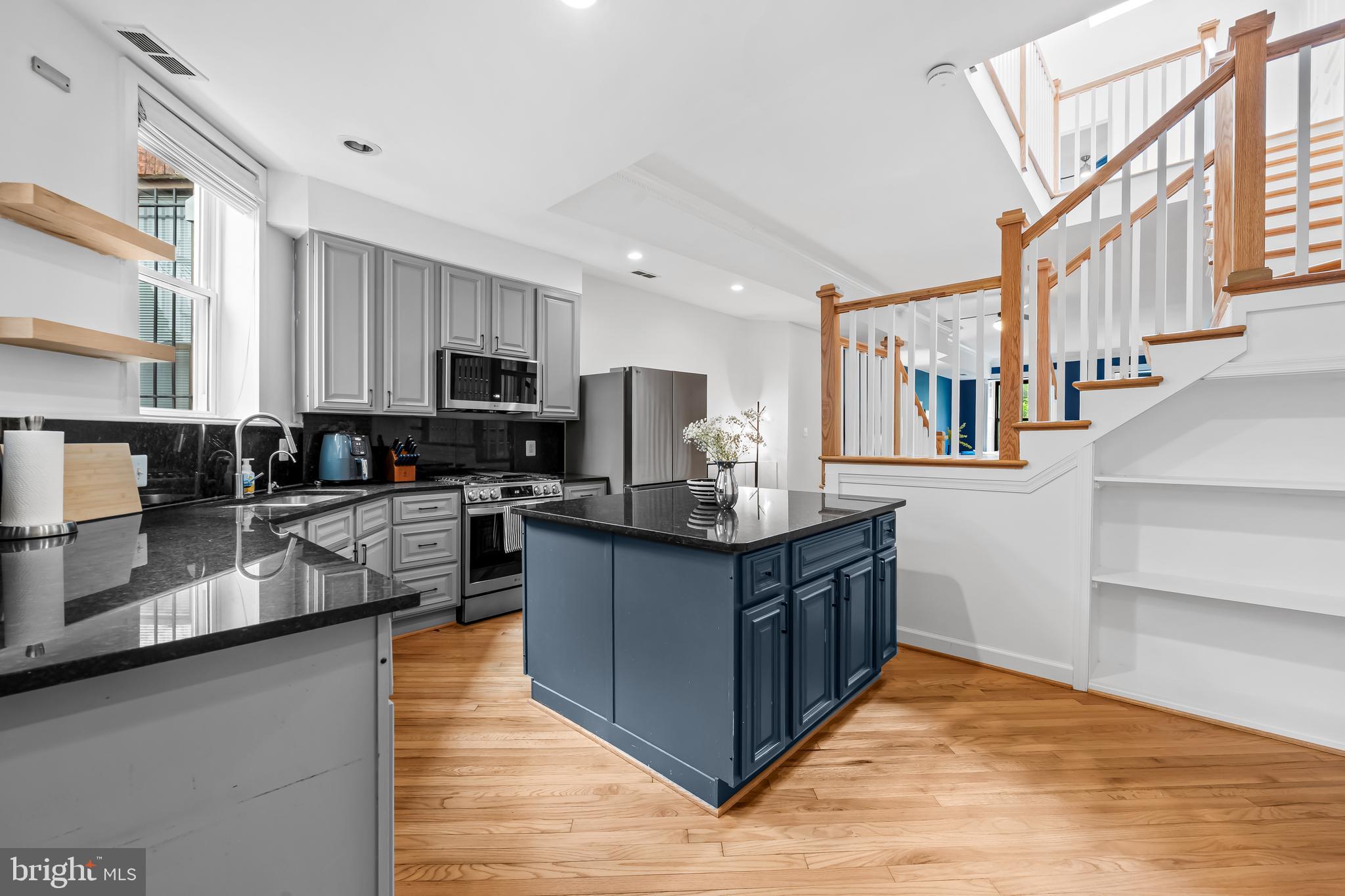RESERVOIR HILL - Residential