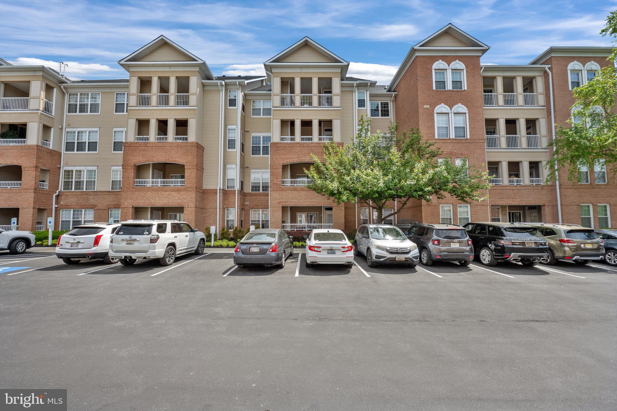 HIGH VIEW AT HUNT VALLEY - Residential