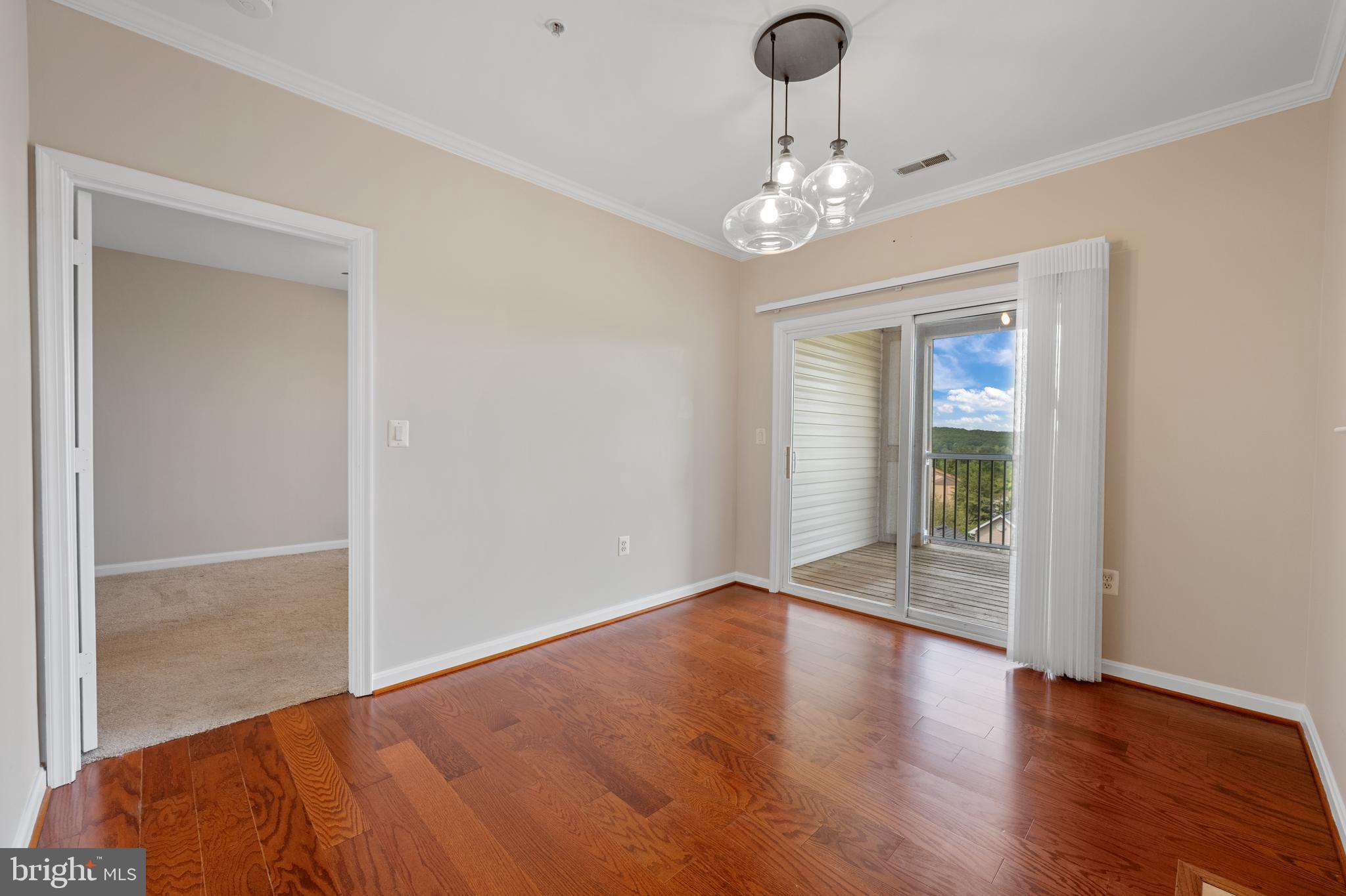 HIGH VIEW AT HUNT VALLEY - Residential