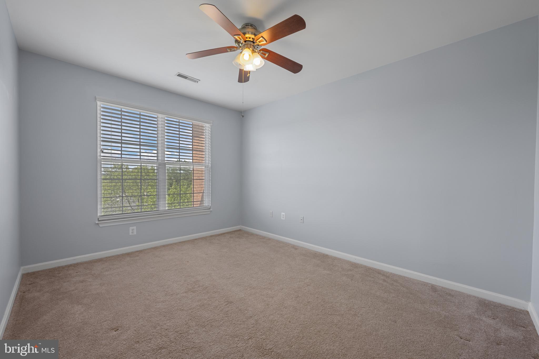 HIGH VIEW AT HUNT VALLEY - Residential