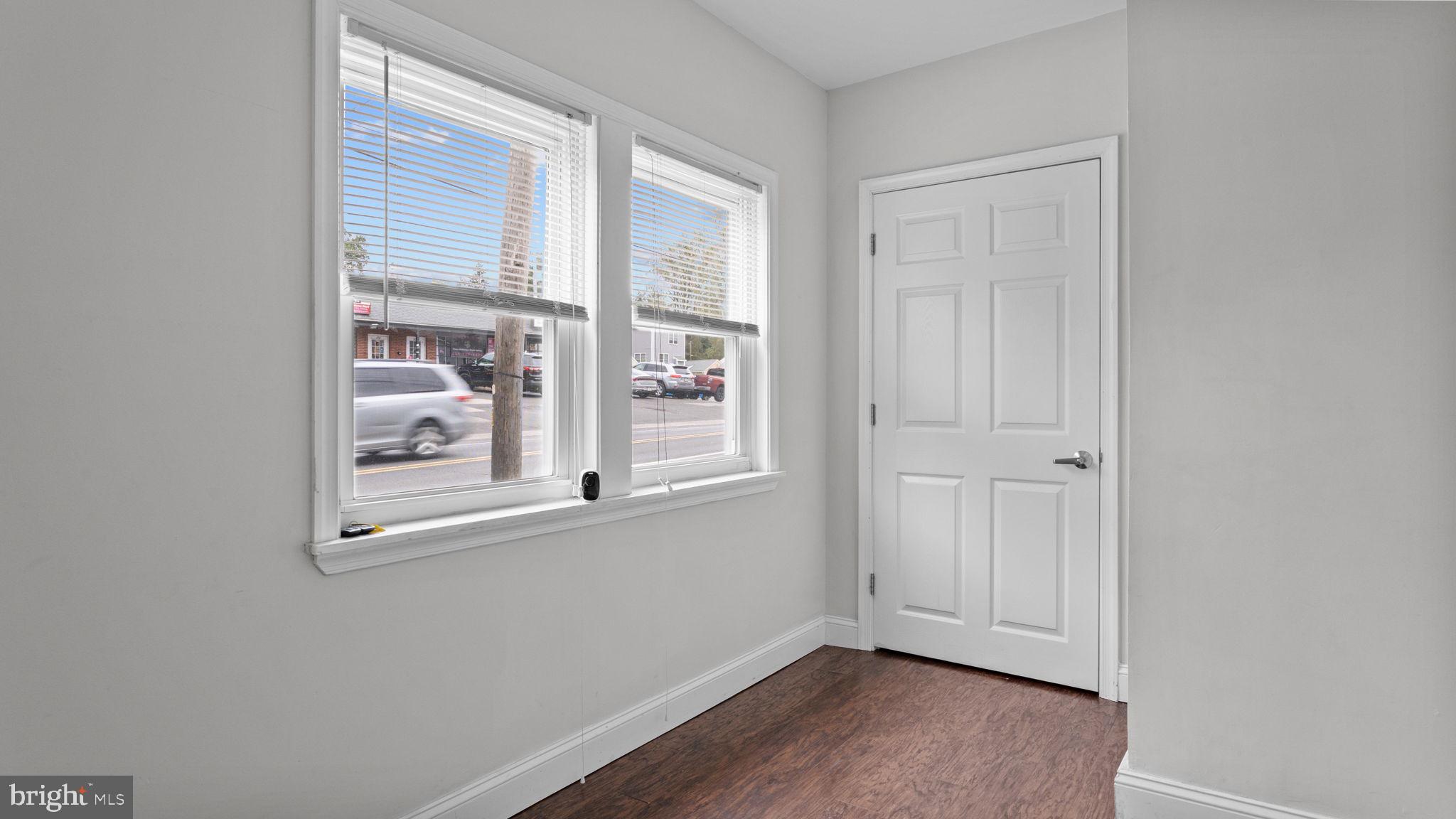 SHERWOOD ESTATES - Residential