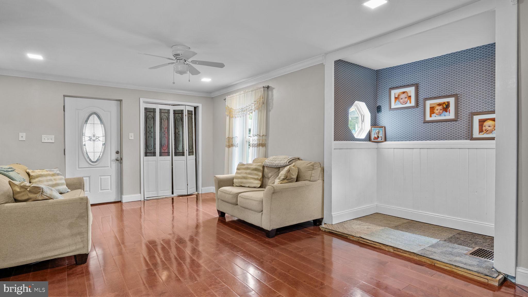 SHERWOOD ESTATES - Residential