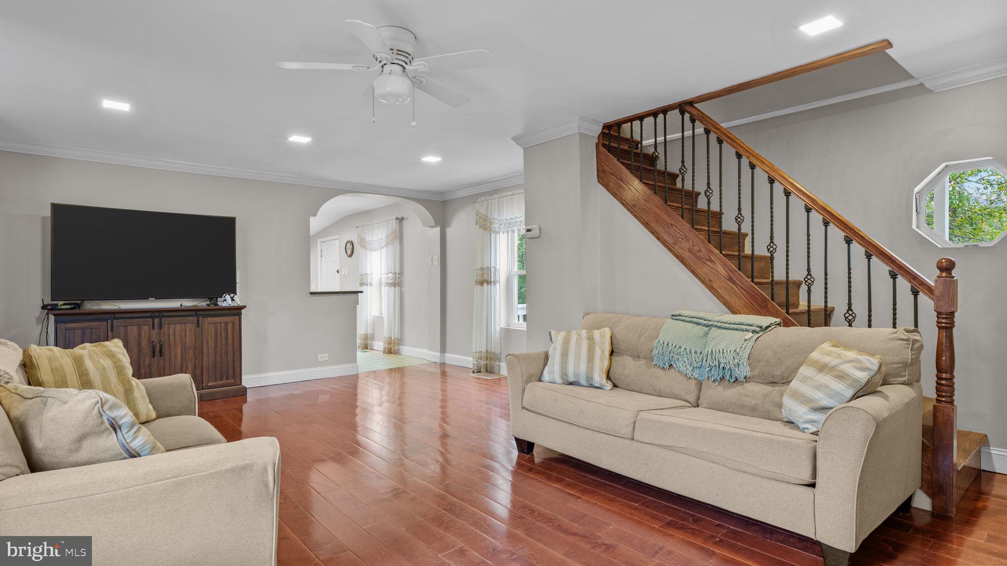 SHERWOOD ESTATES - Residential