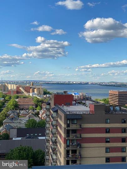 ALEXANDRIA HOUSE - Residential Lease