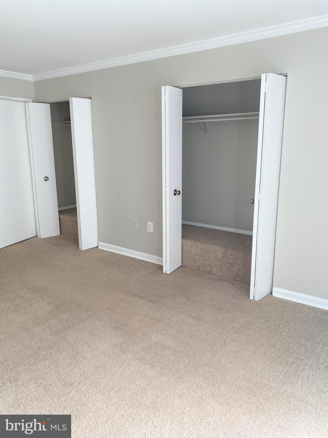 VALLEY PARK CONDOMINIUMS - Residential Lease