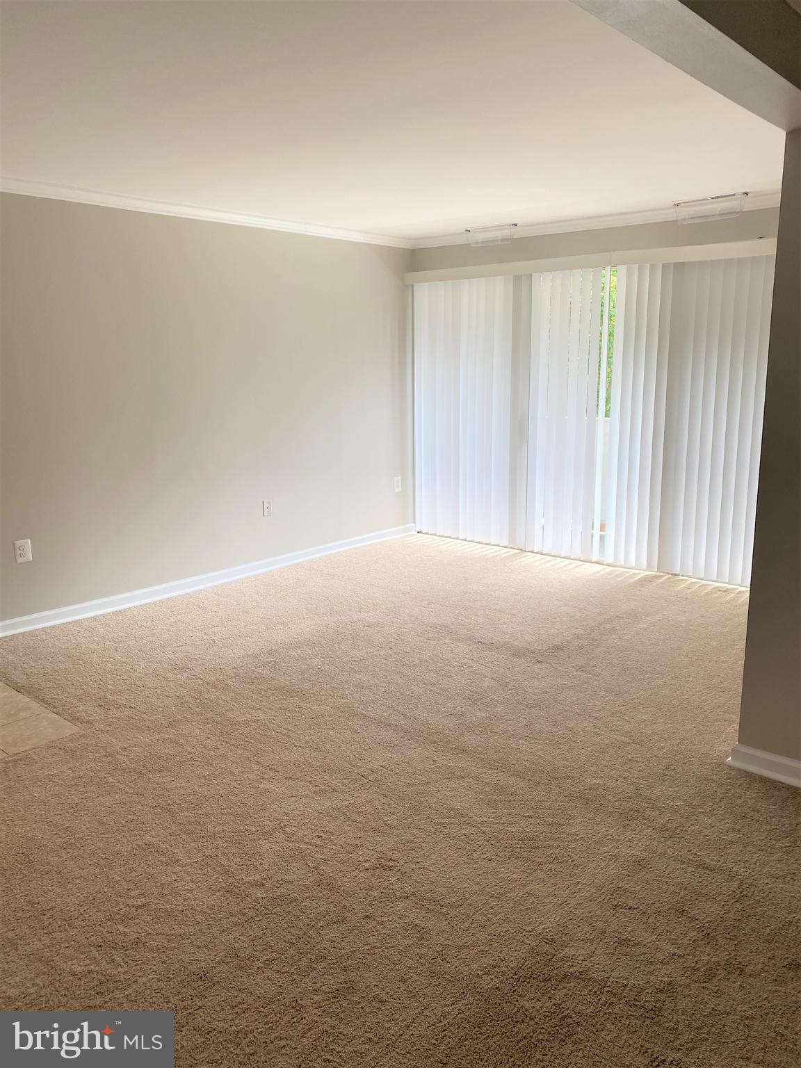 VALLEY PARK CONDOMINIUMS - Residential Lease