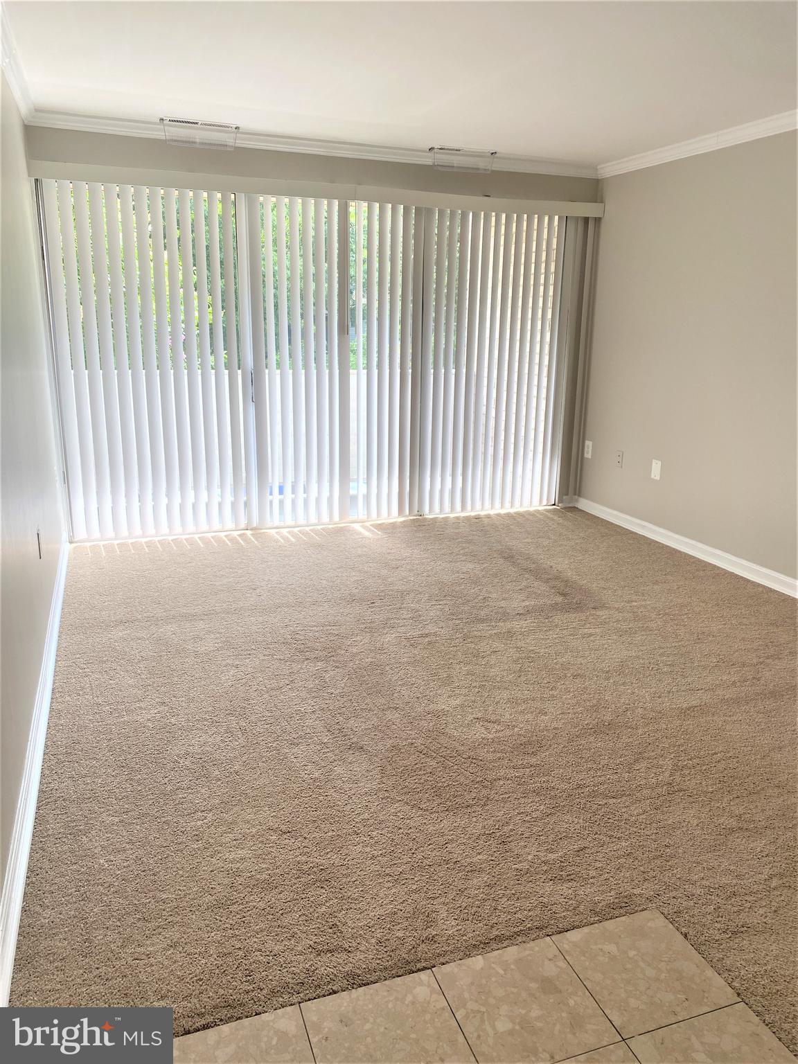 VALLEY PARK CONDOMINIUMS - Residential Lease