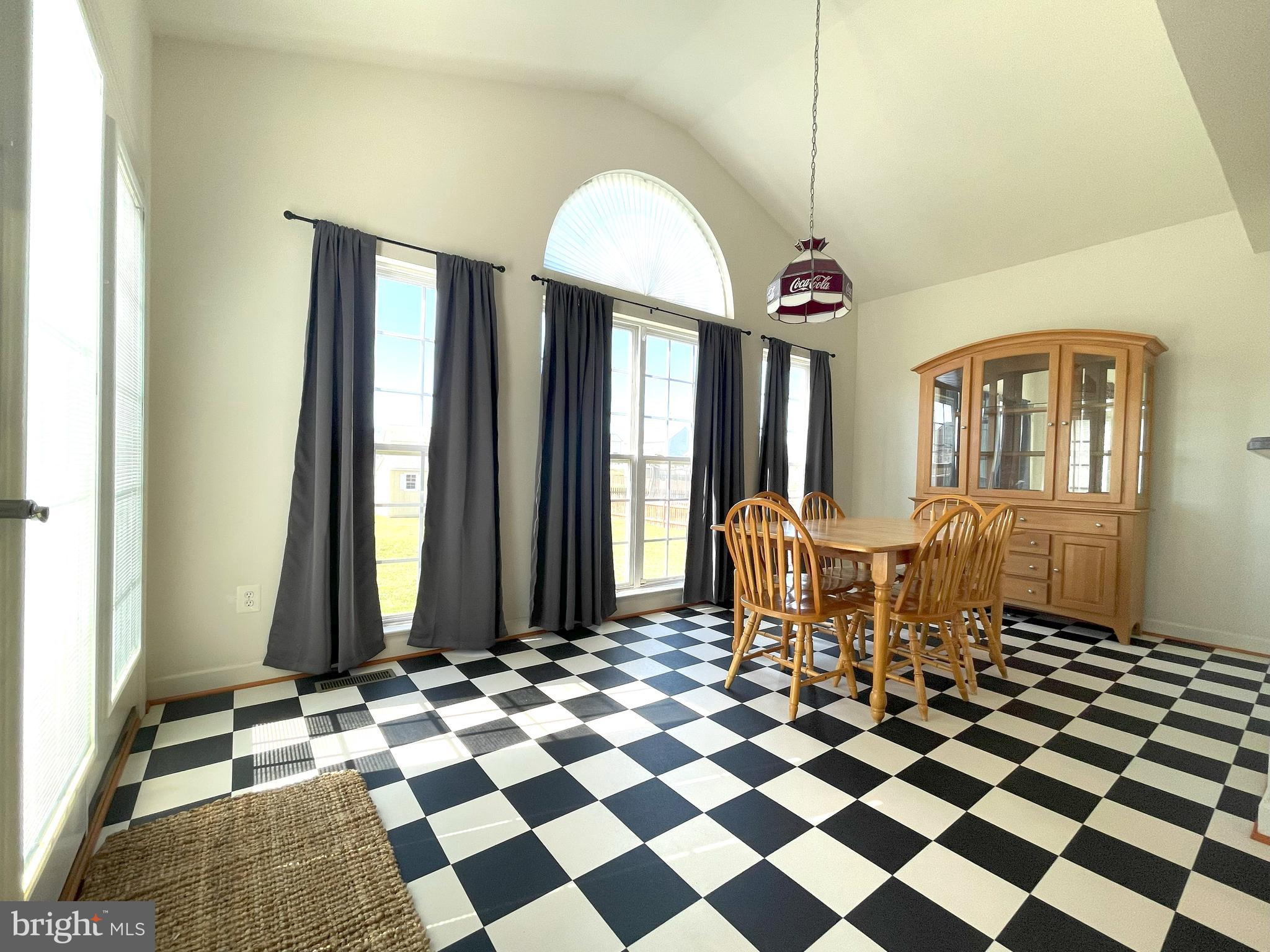 SPRINGDALE FARM - Residential