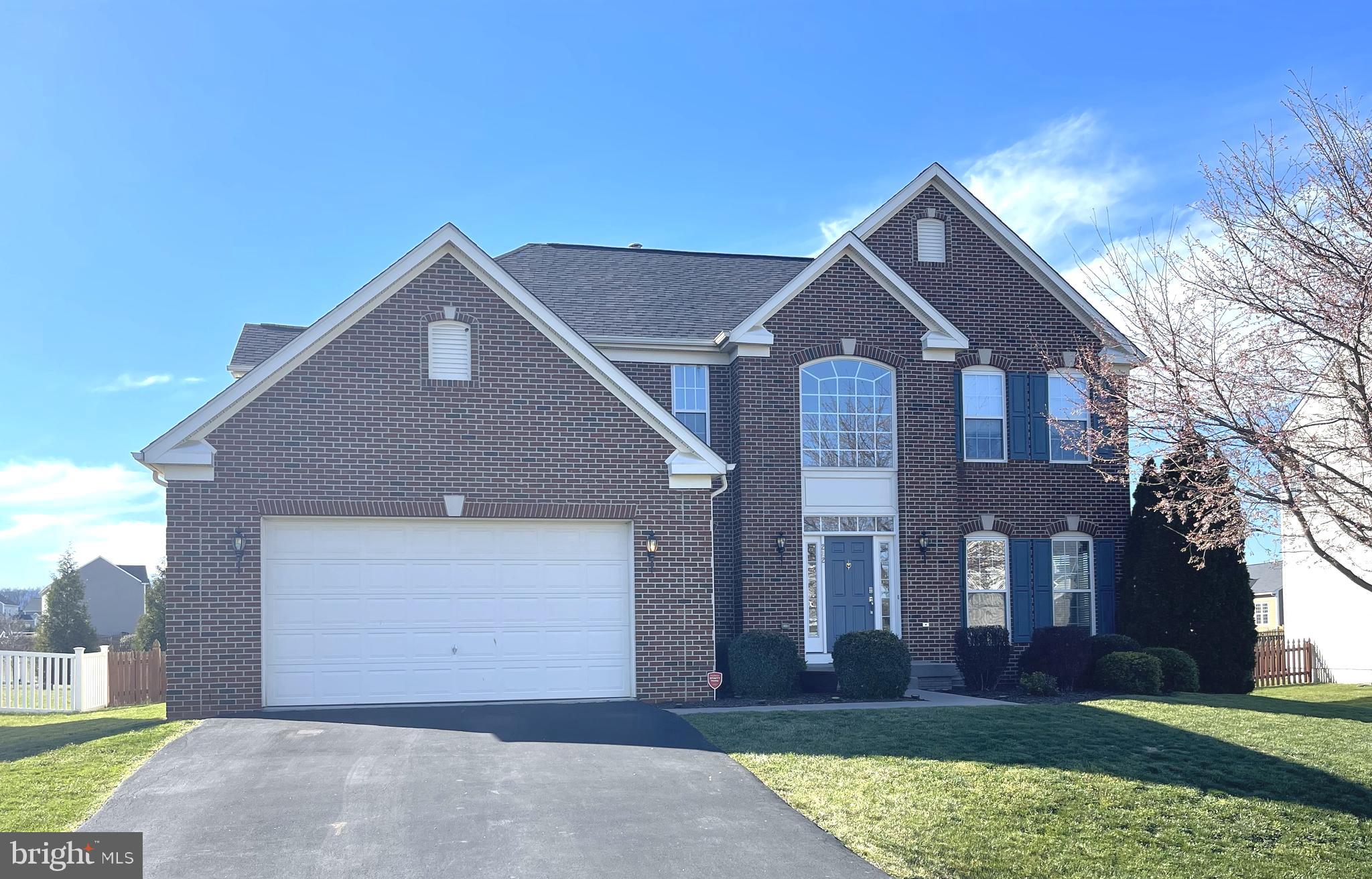 SPRINGDALE FARM - Residential