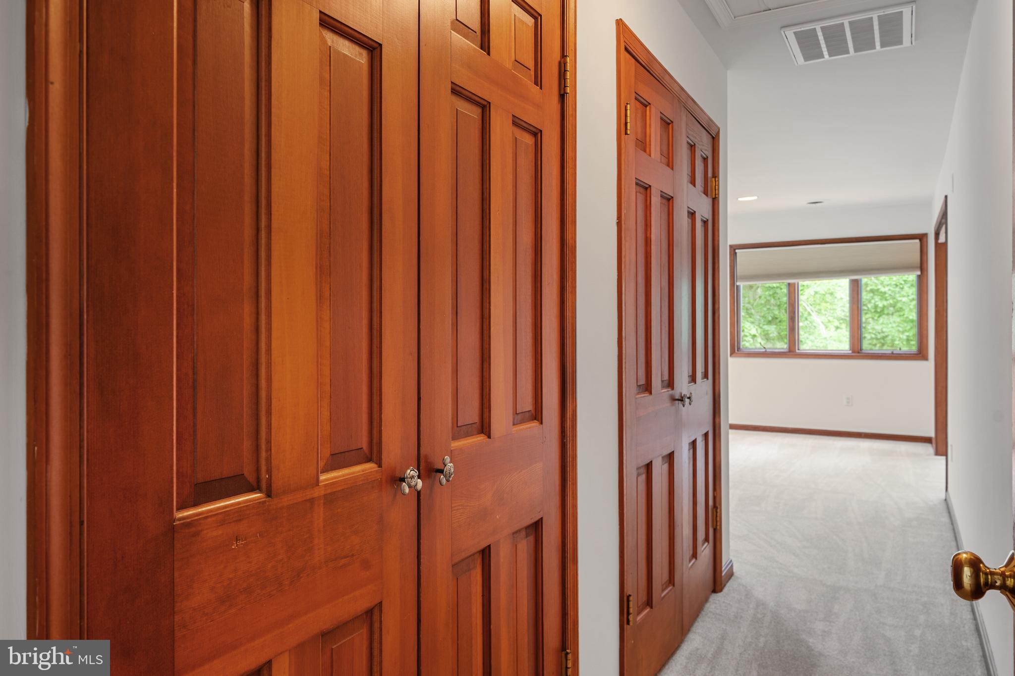 CAERNARVON WOODS - Residential