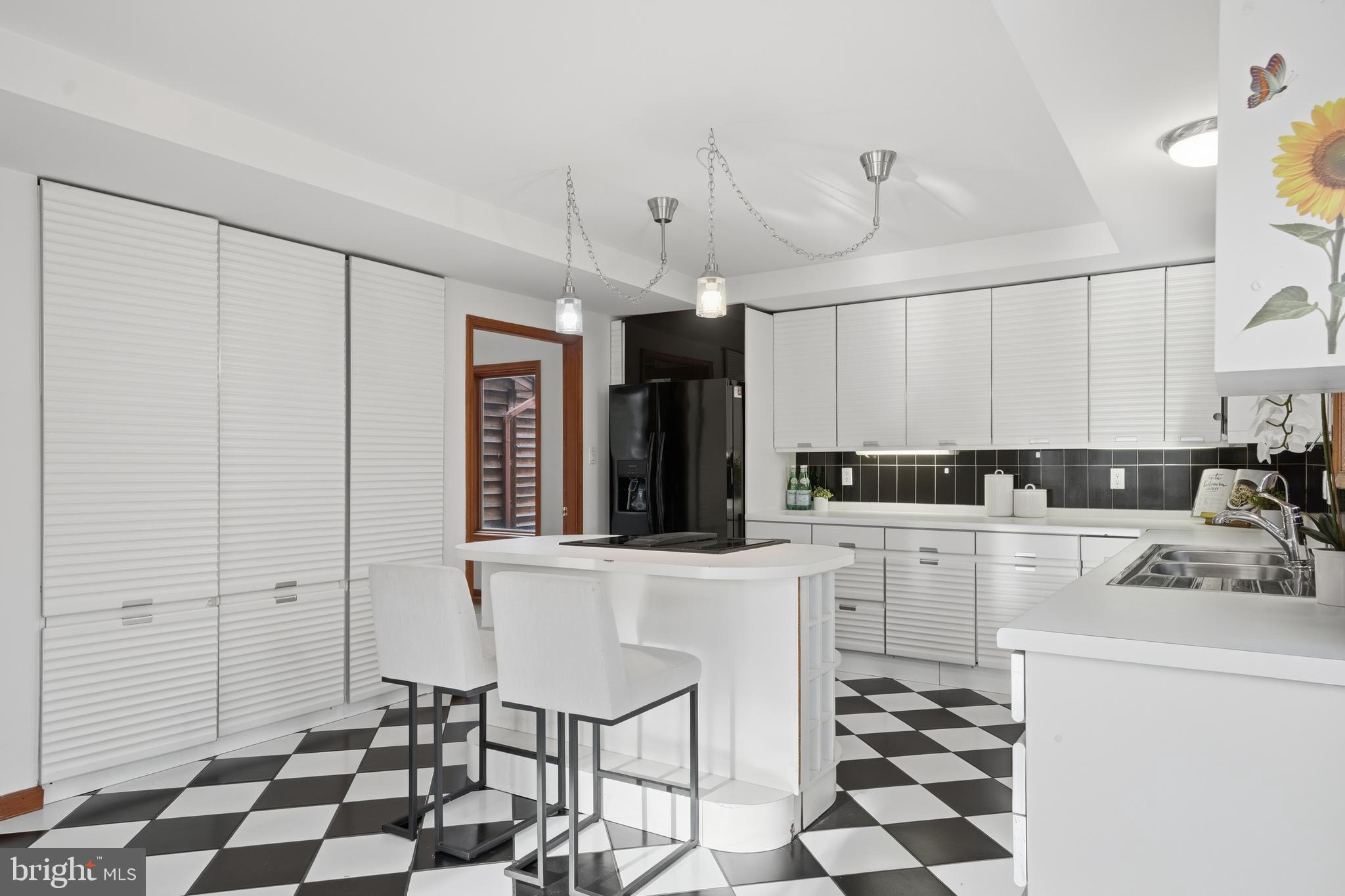 CAERNARVON WOODS - Residential