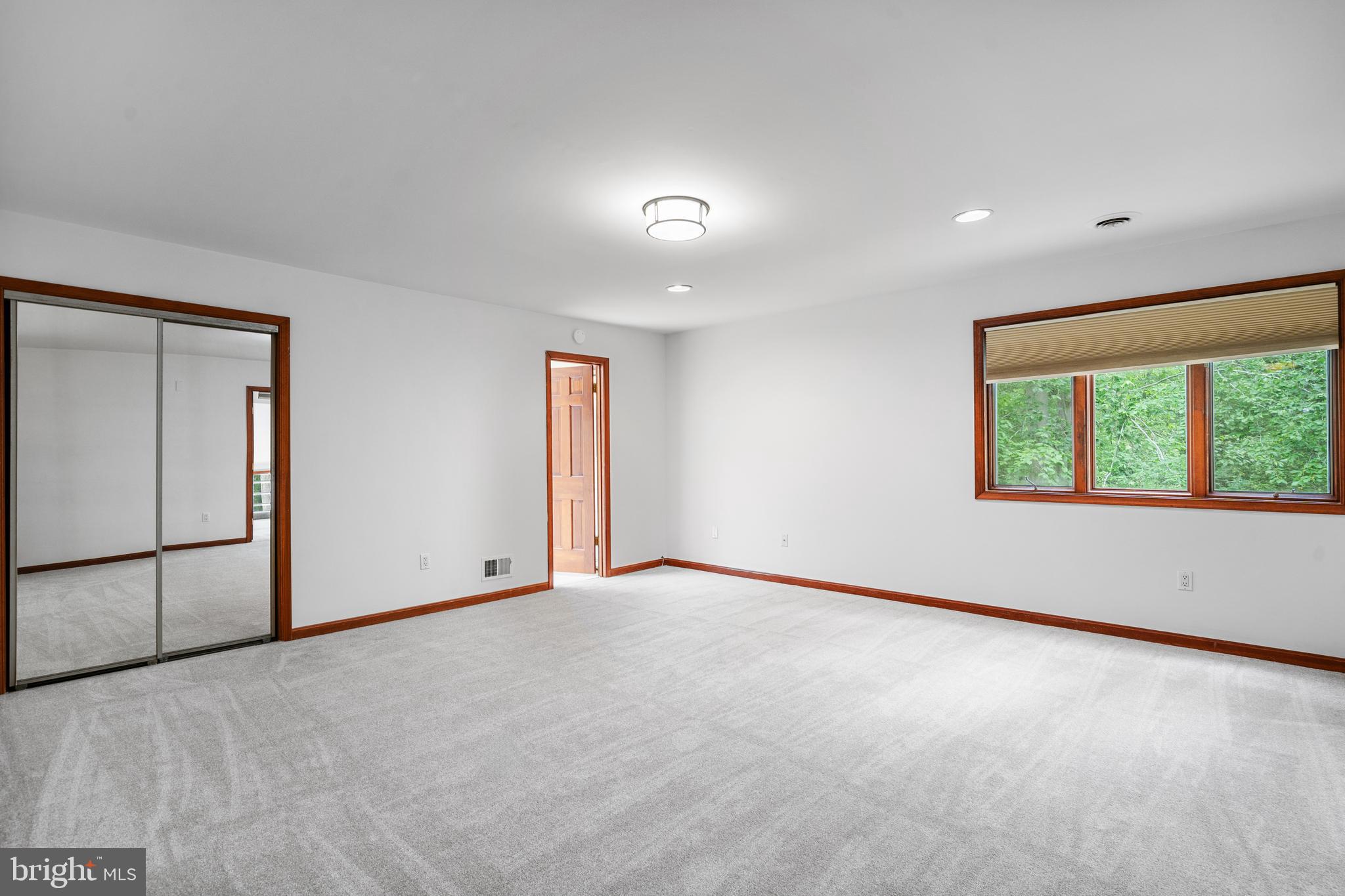 CAERNARVON WOODS - Residential